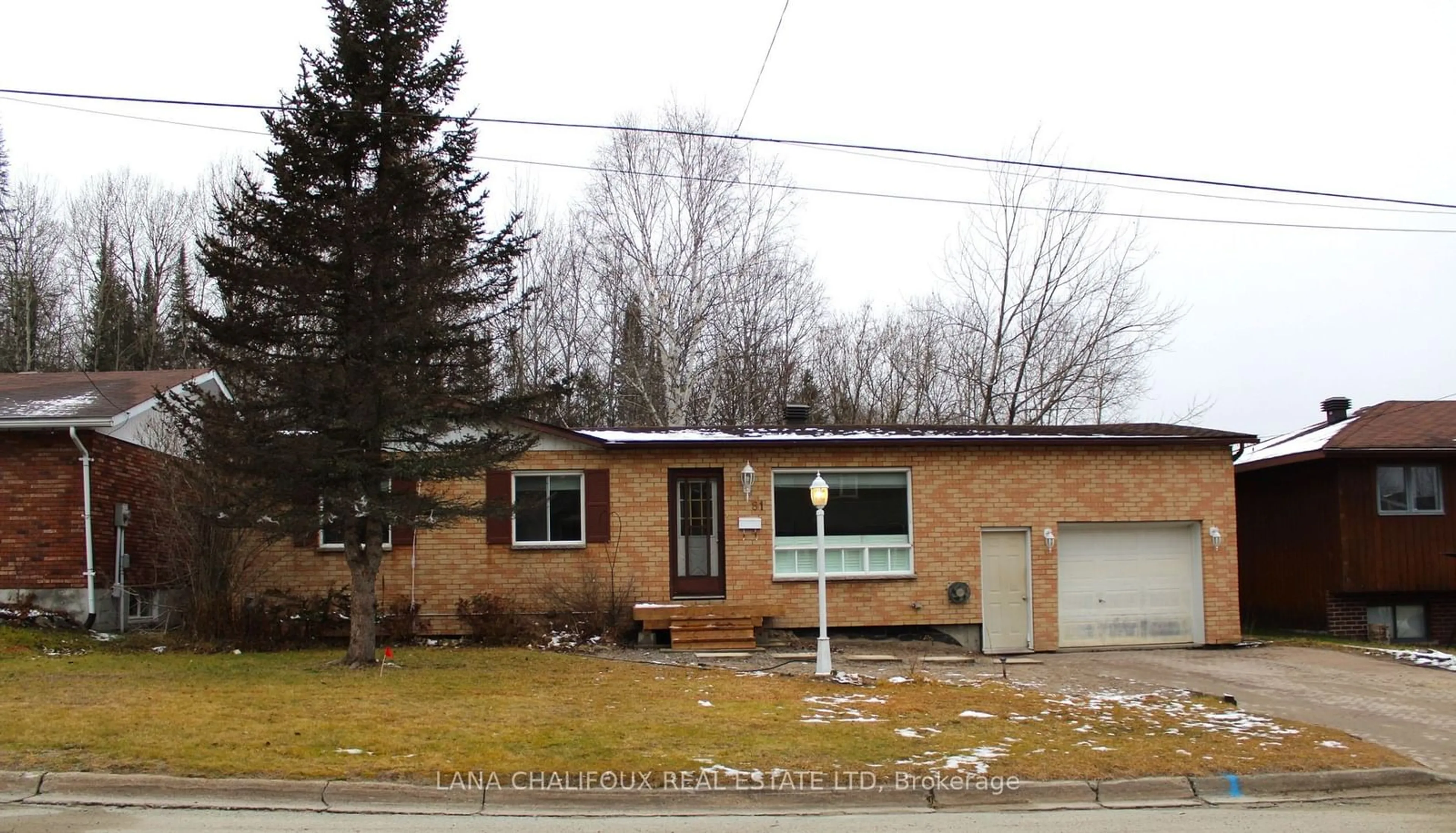 Frontside or backside of a home, cottage for 81 Wilson Ave, Kirkland Lake Ontario P2N 1K1