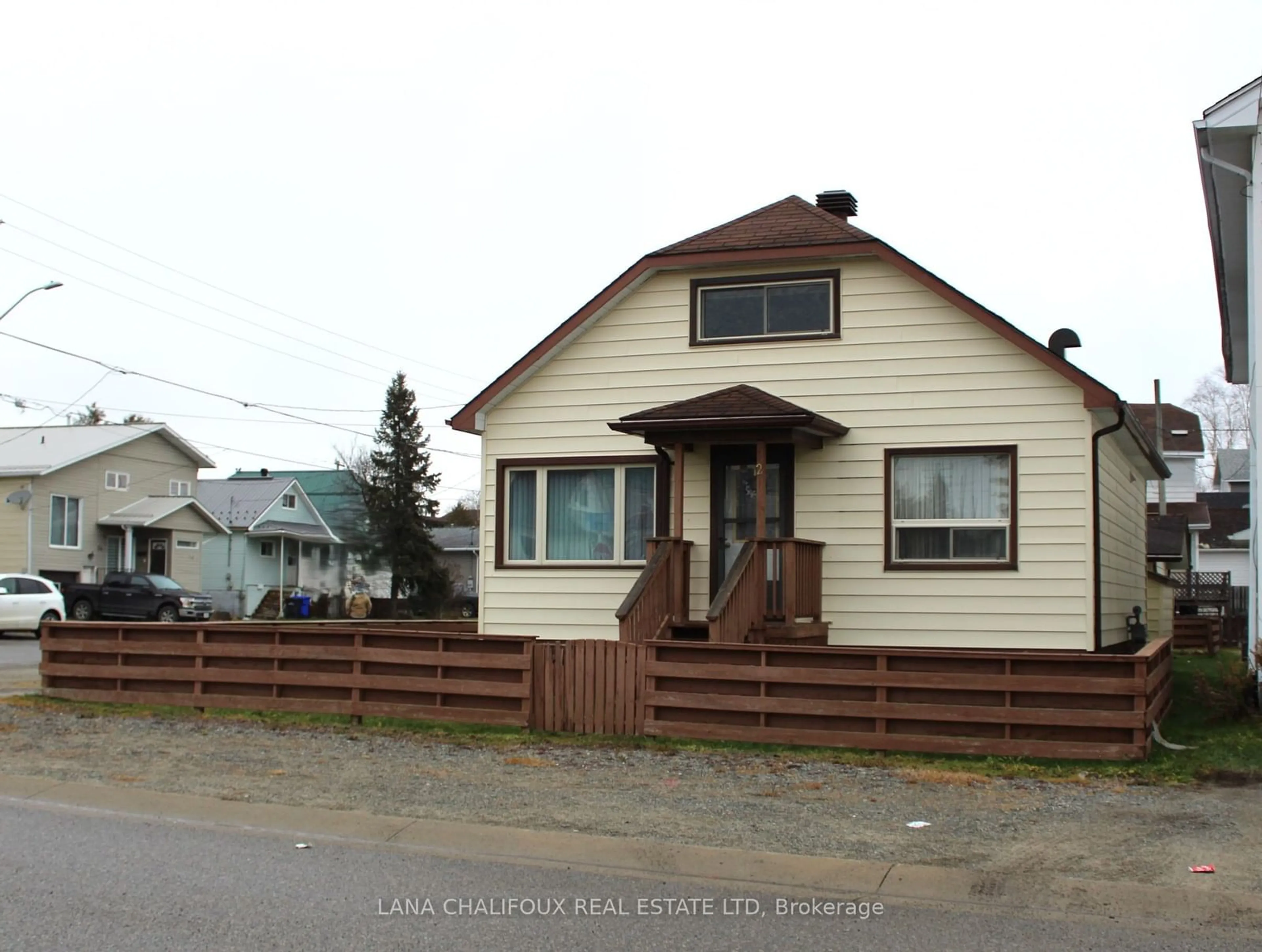 Frontside or backside of a home, cottage for 2 Comfort St, Kirkland Lake Ontario P2N 3A9