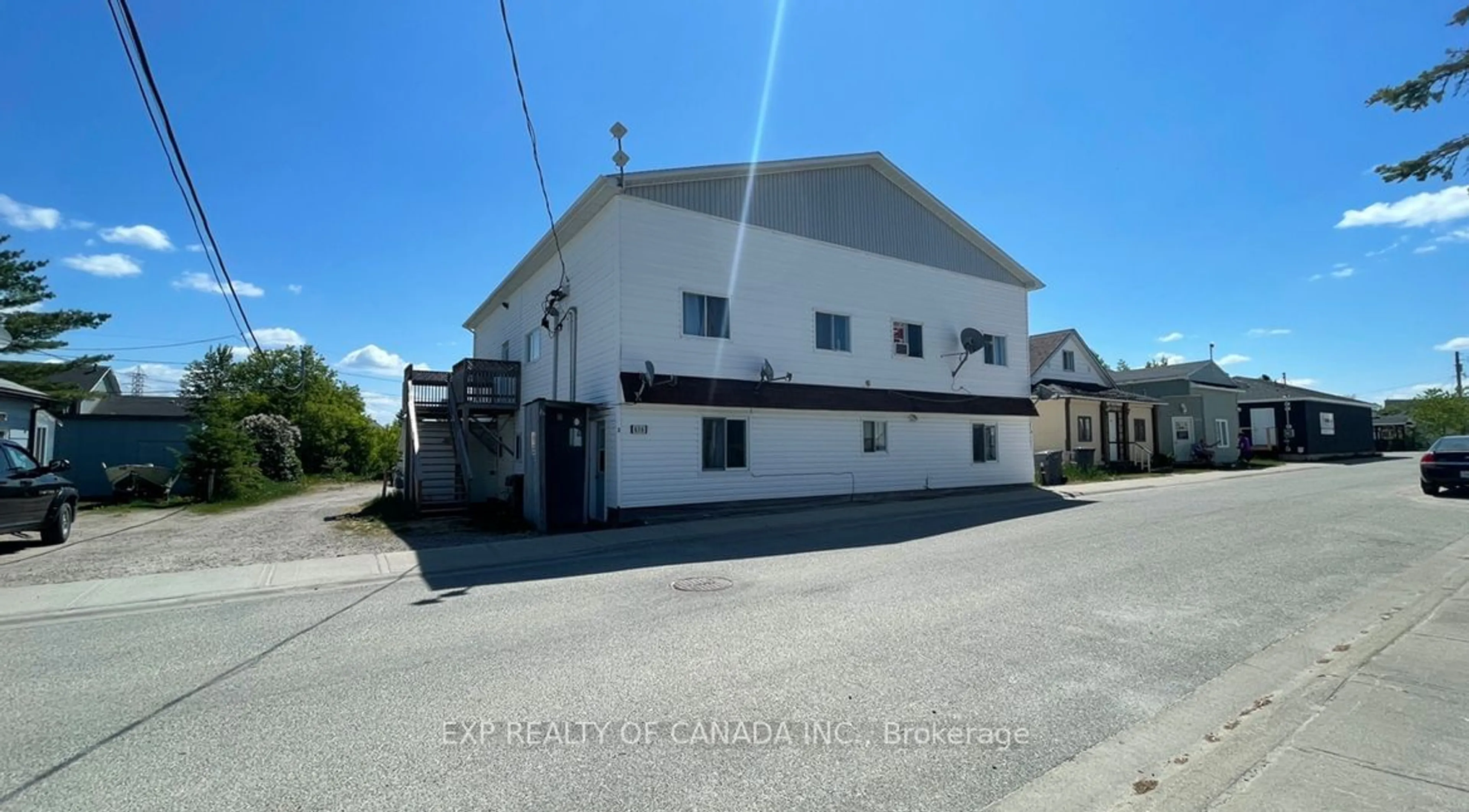 A pic from exterior of the house or condo, the front or back of building for 636 D'IBERVILLE St, Iroquois Falls Ontario P0K 1G0