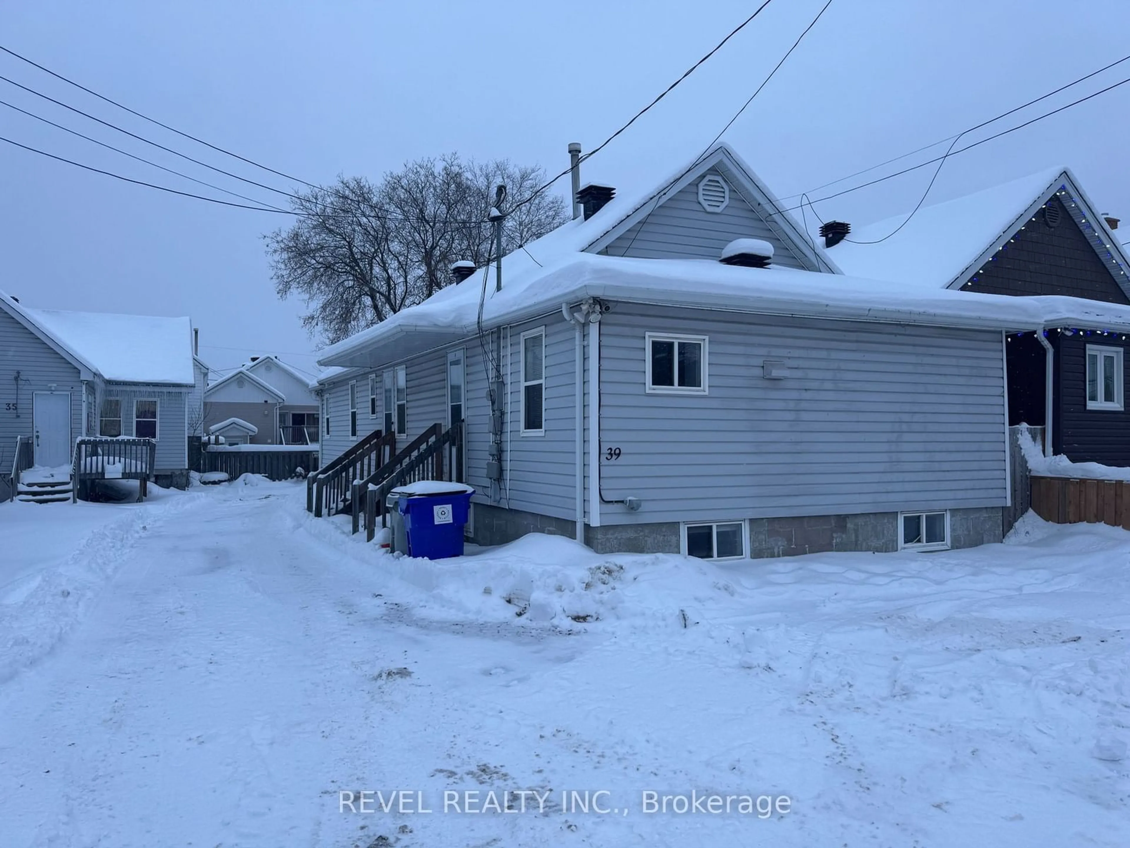 Unknown for 39 Maple St, Timmins Ontario P4N 6B3