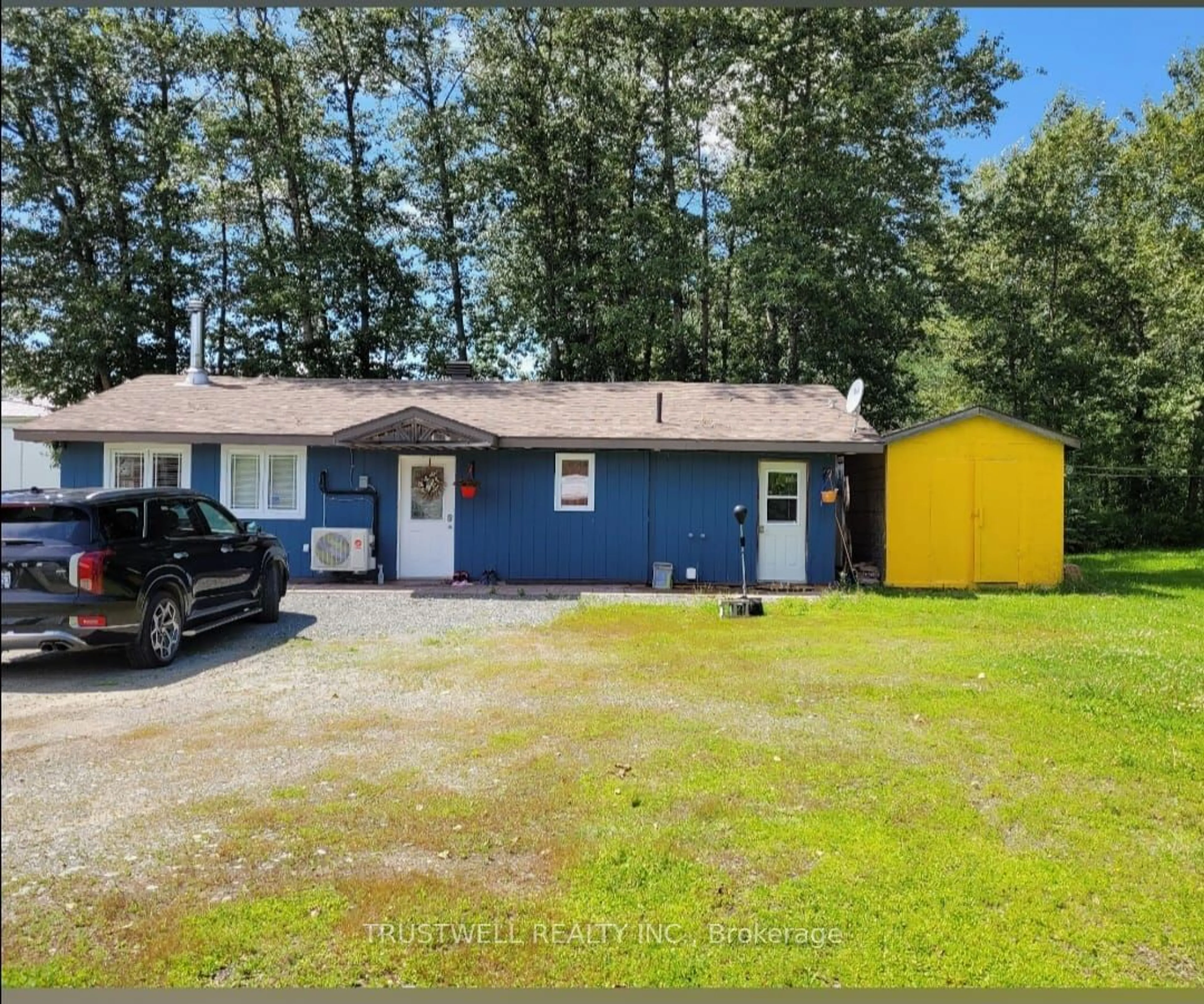 A pic from outside/outdoor area/front of a property/back of a property/a pic from drone, street for 14578 Government Rd, Larder Lake Ontario P0K 1L0