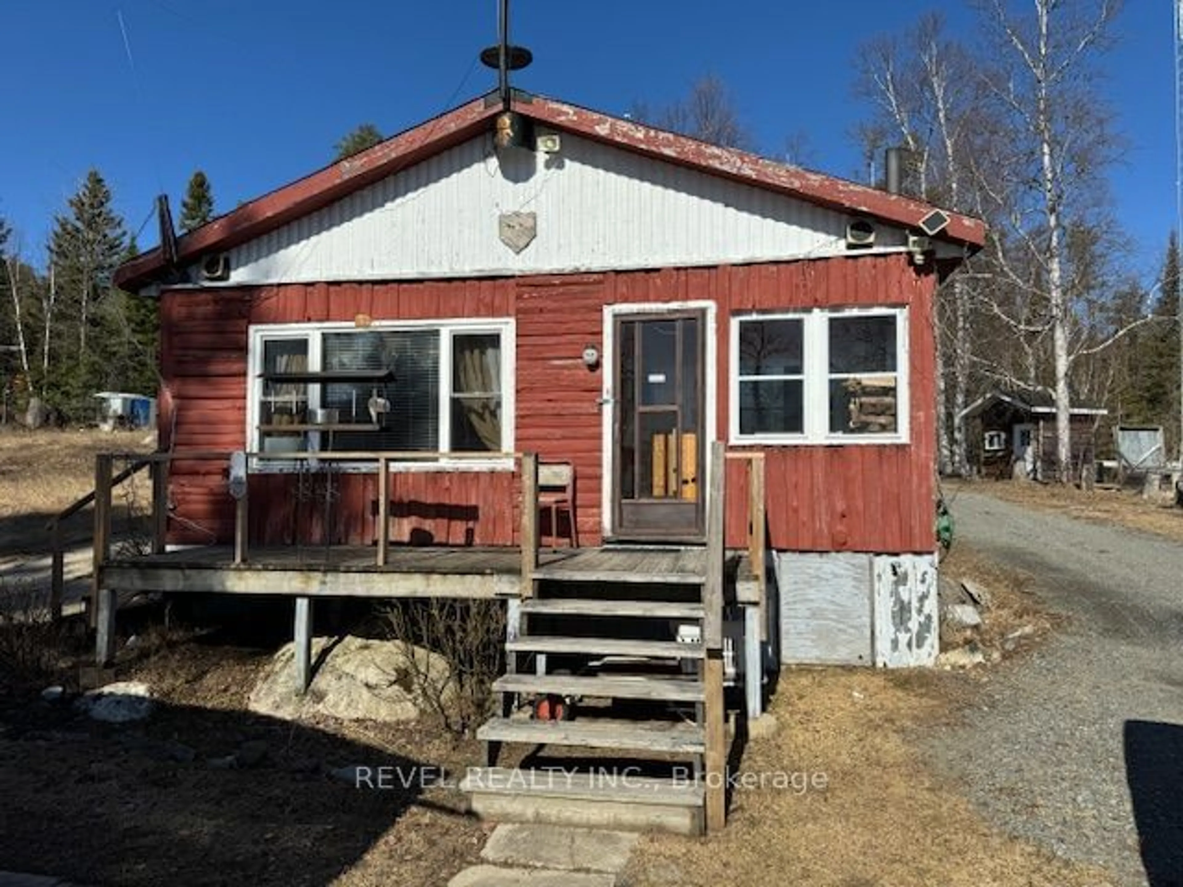 Shed for Lot 11 Papakomeka Lk Rd, Timmins Ontario P4N 7C2