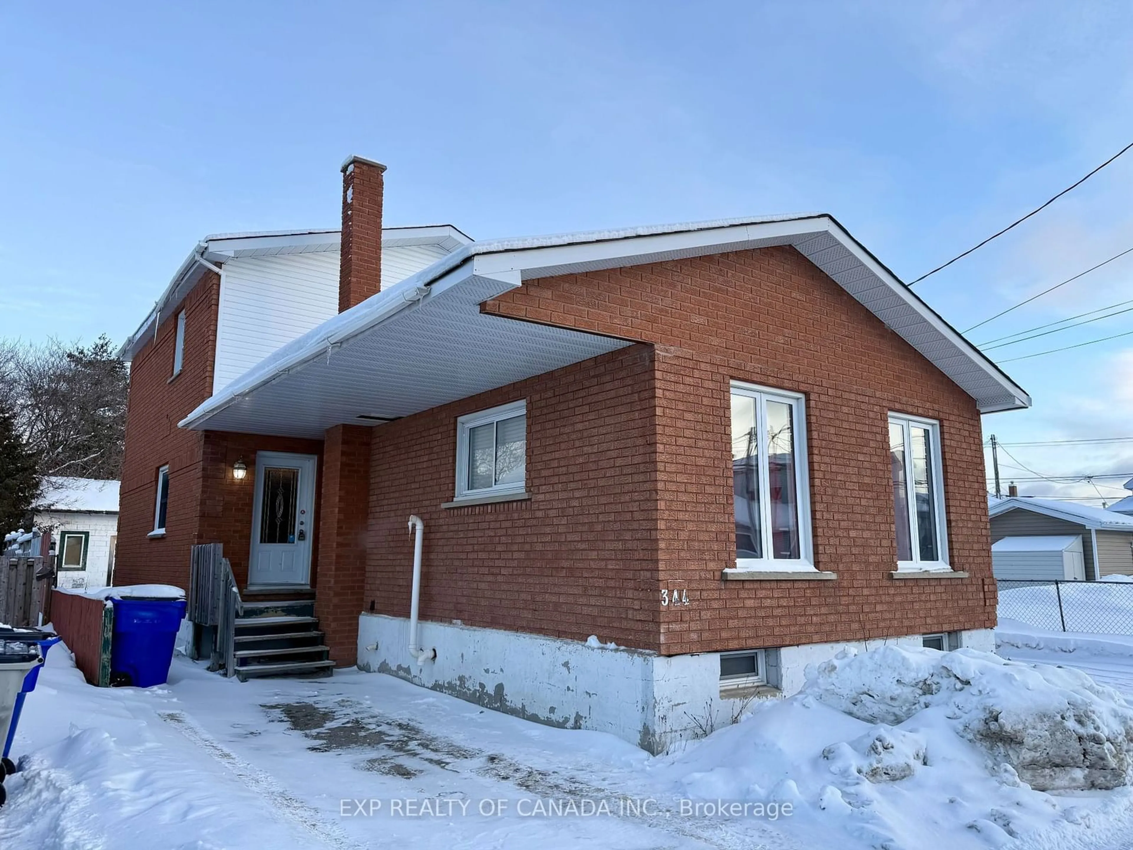 Home with brick exterior material, building for 344 Pine St, Timmins Ontario P4N 2L2