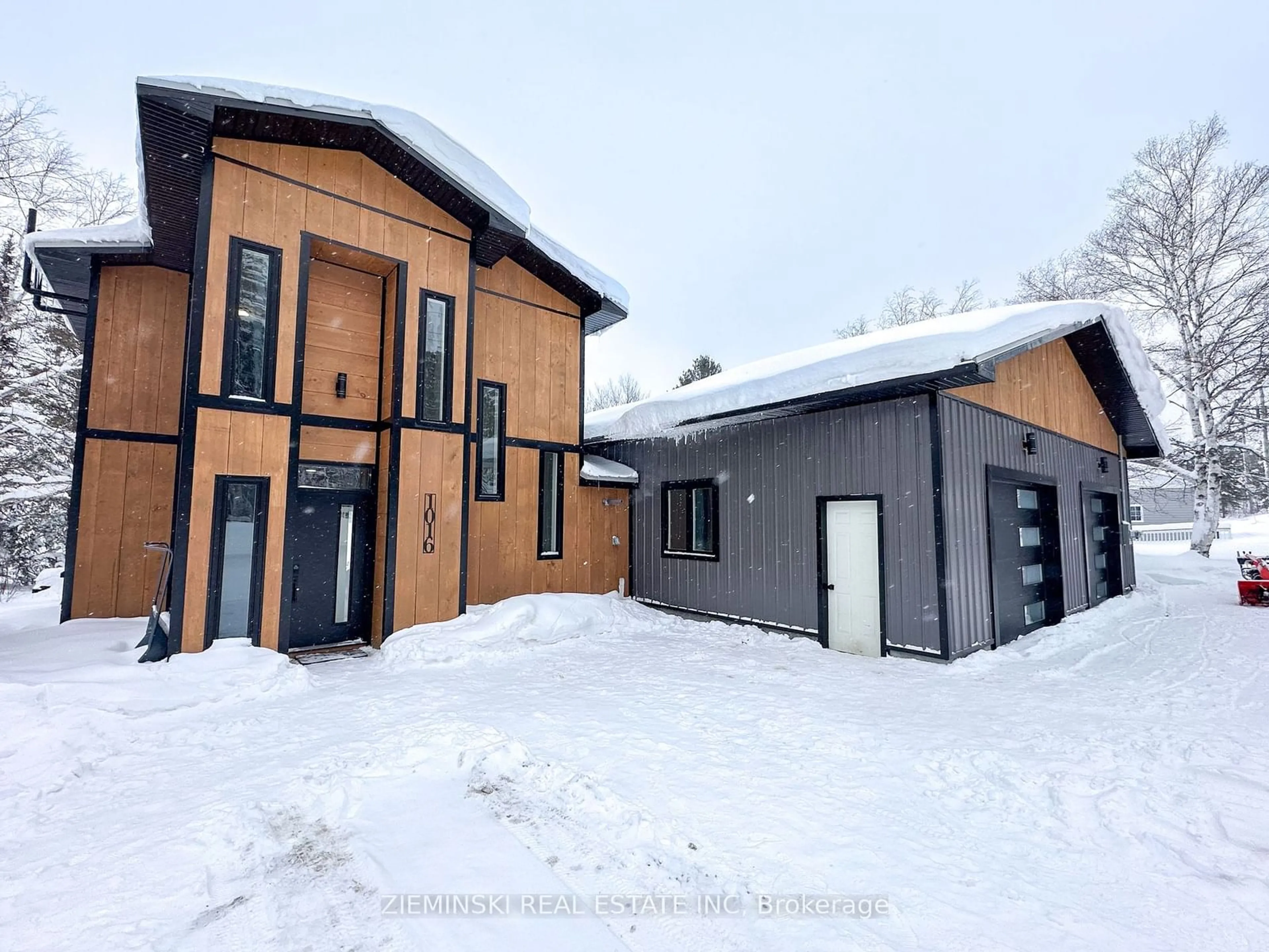 A pic from outside/outdoor area/front of a property/back of a property/a pic from drone, street for 1016 Highway Beach Rd, Iroquois Falls Ontario P0K 1G0