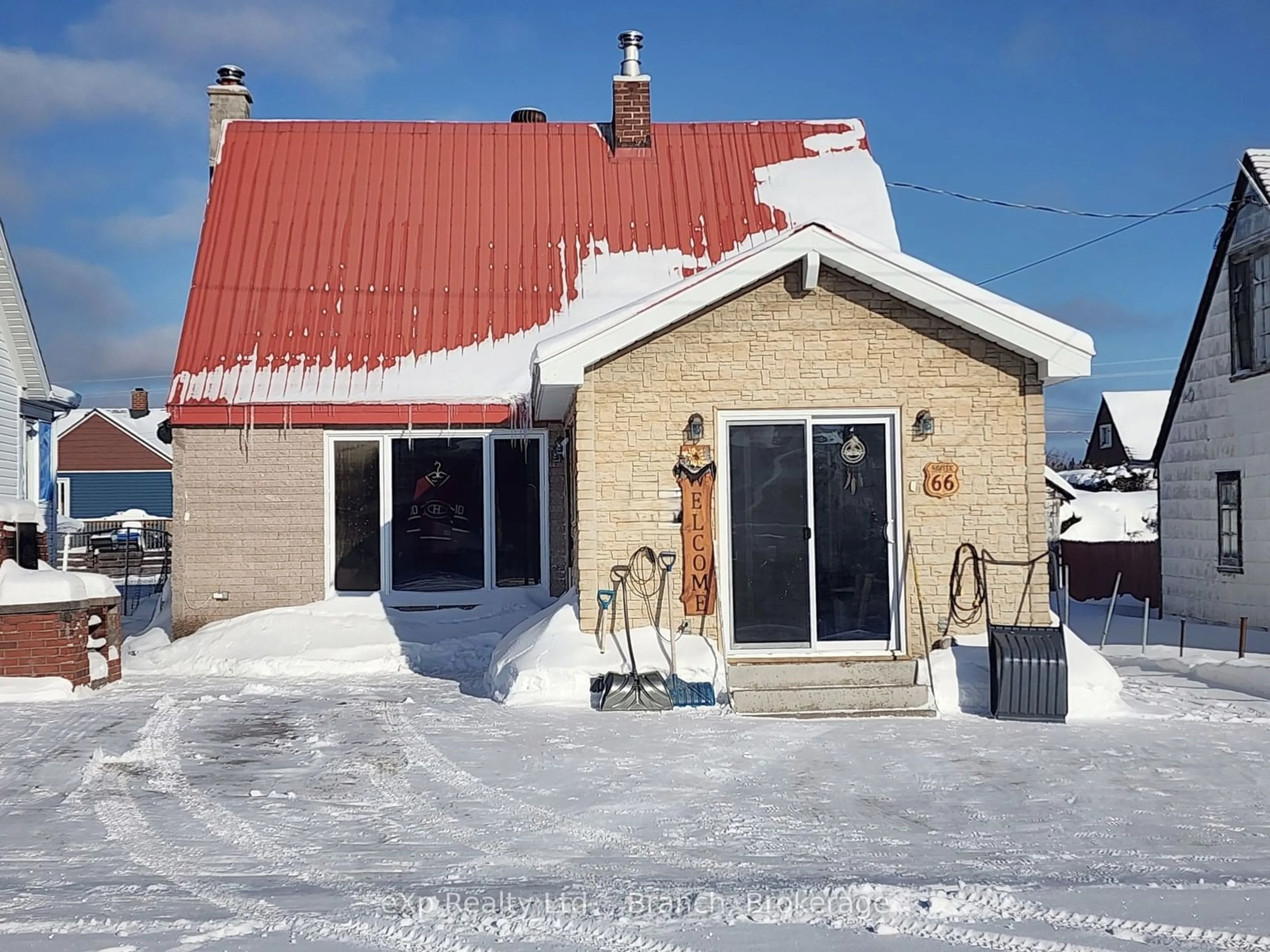 A pic from outside/outdoor area/front of a property/back of a property/a pic from drone, building for 66 Seventh Ave, Larder Lake Ontario P0K 1L0