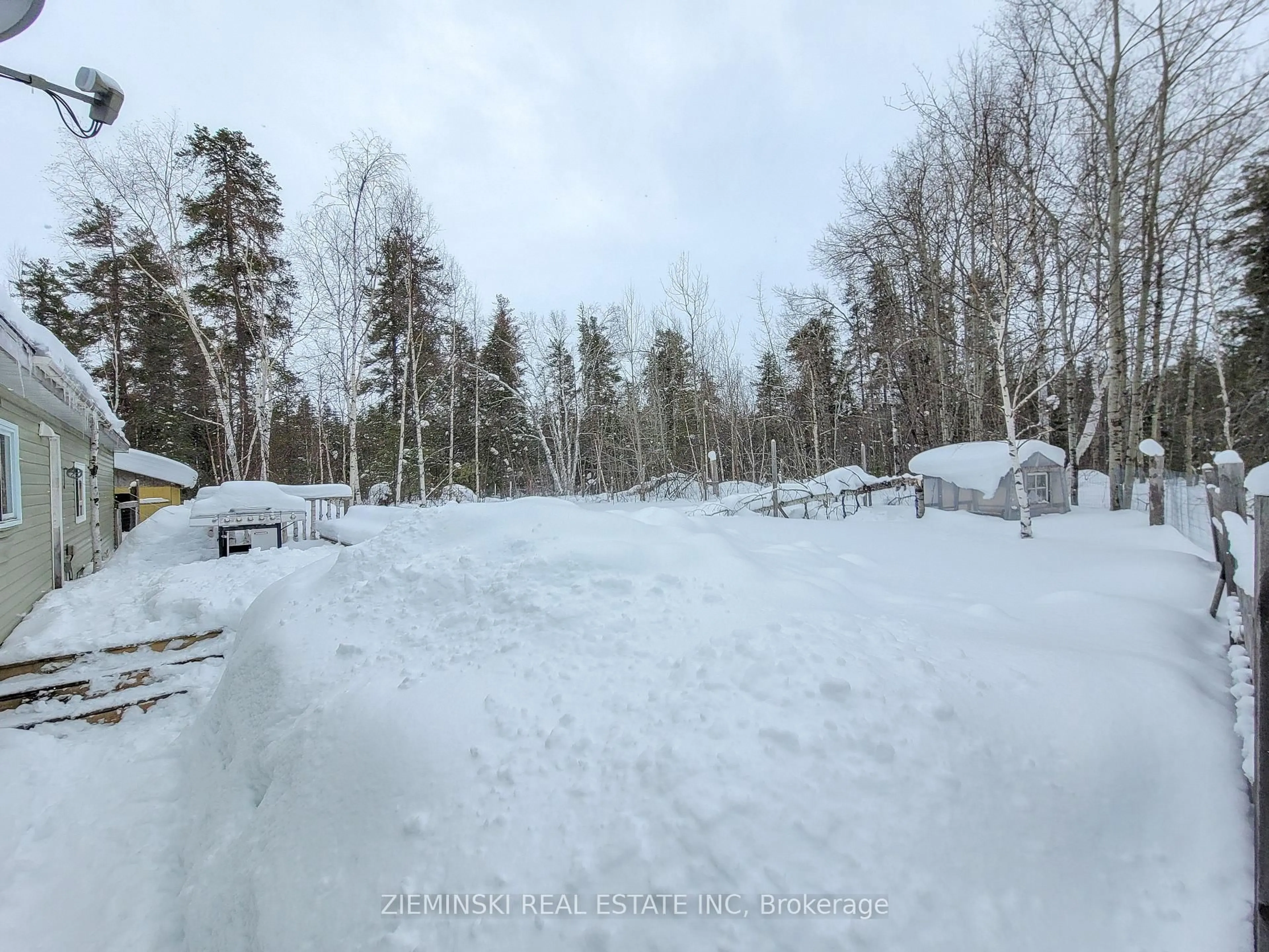 Unknown for 1001 Wilson Lake Rd, Iroquois Falls Ontario P0K 1G0