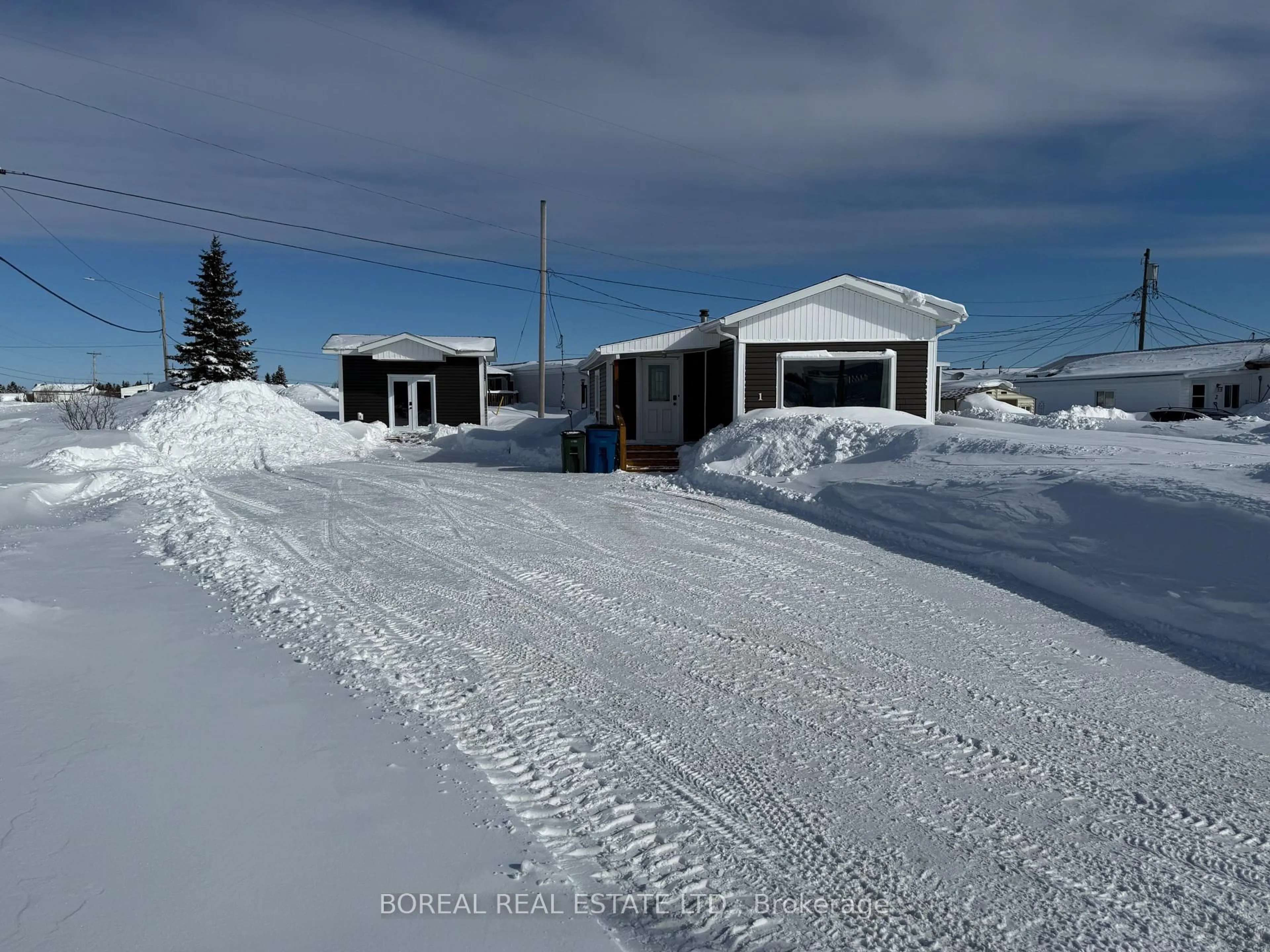 Unknown for 1 King St, Cochrane Ontario P0L 1C0