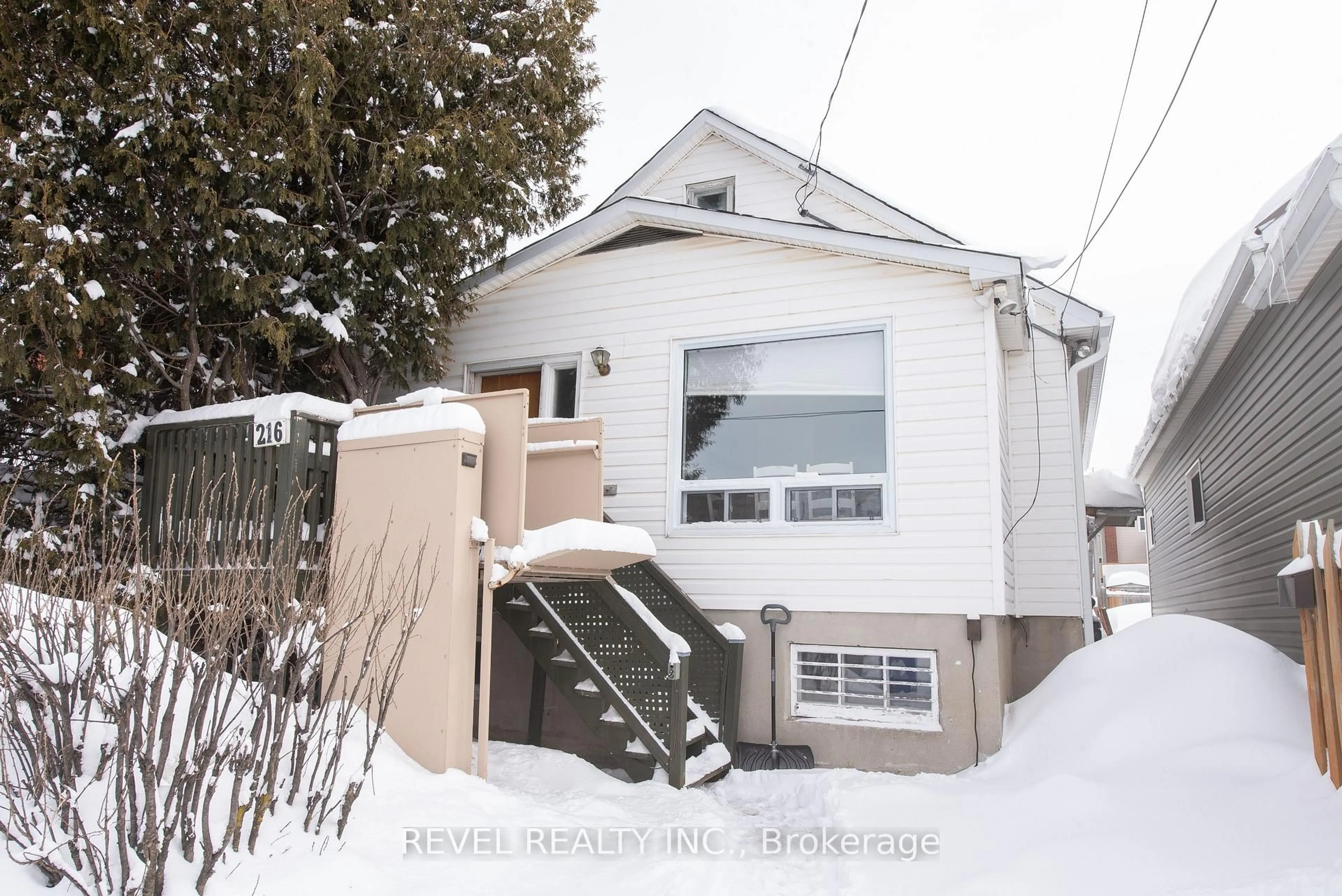 Unknown for 216 Elm St, Timmins Ontario P4N 6A9