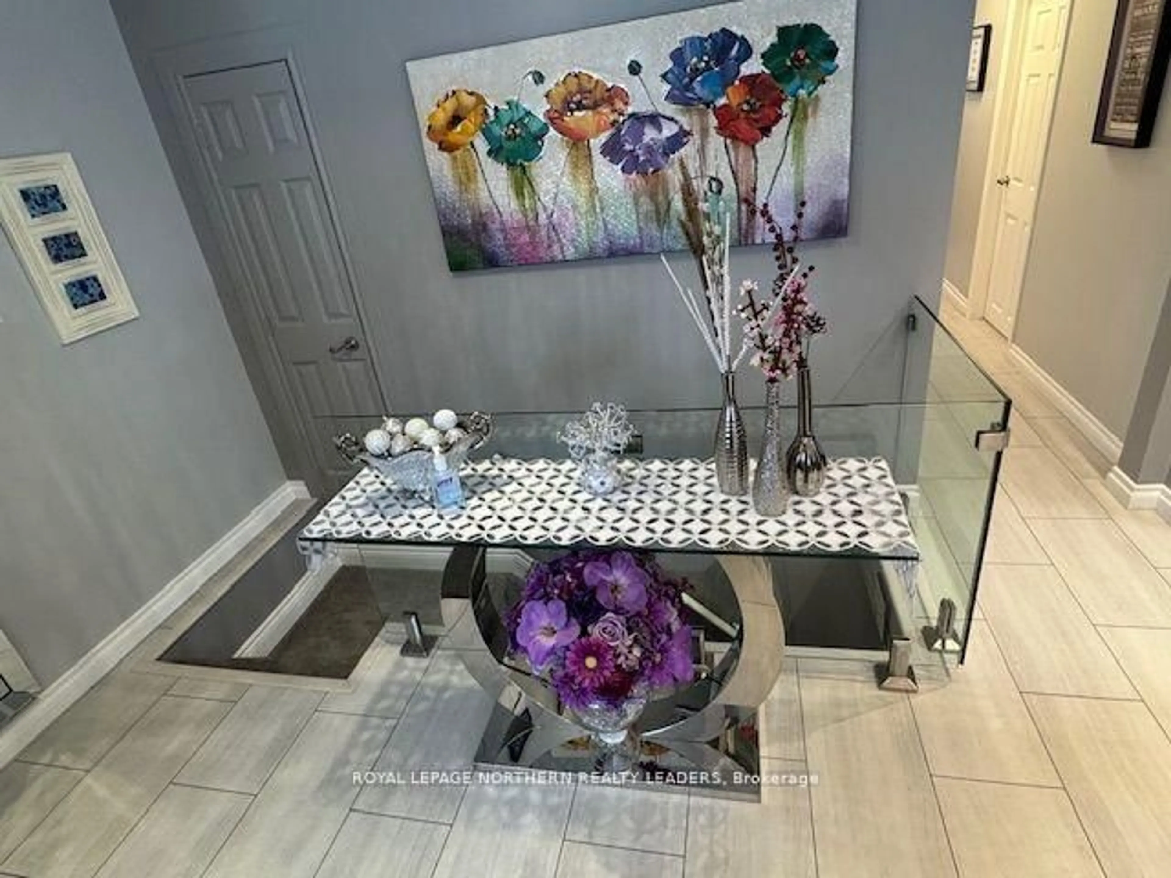 Indoor entryway for 236 Jade Ave, Timmins Ontario P4N 4M5