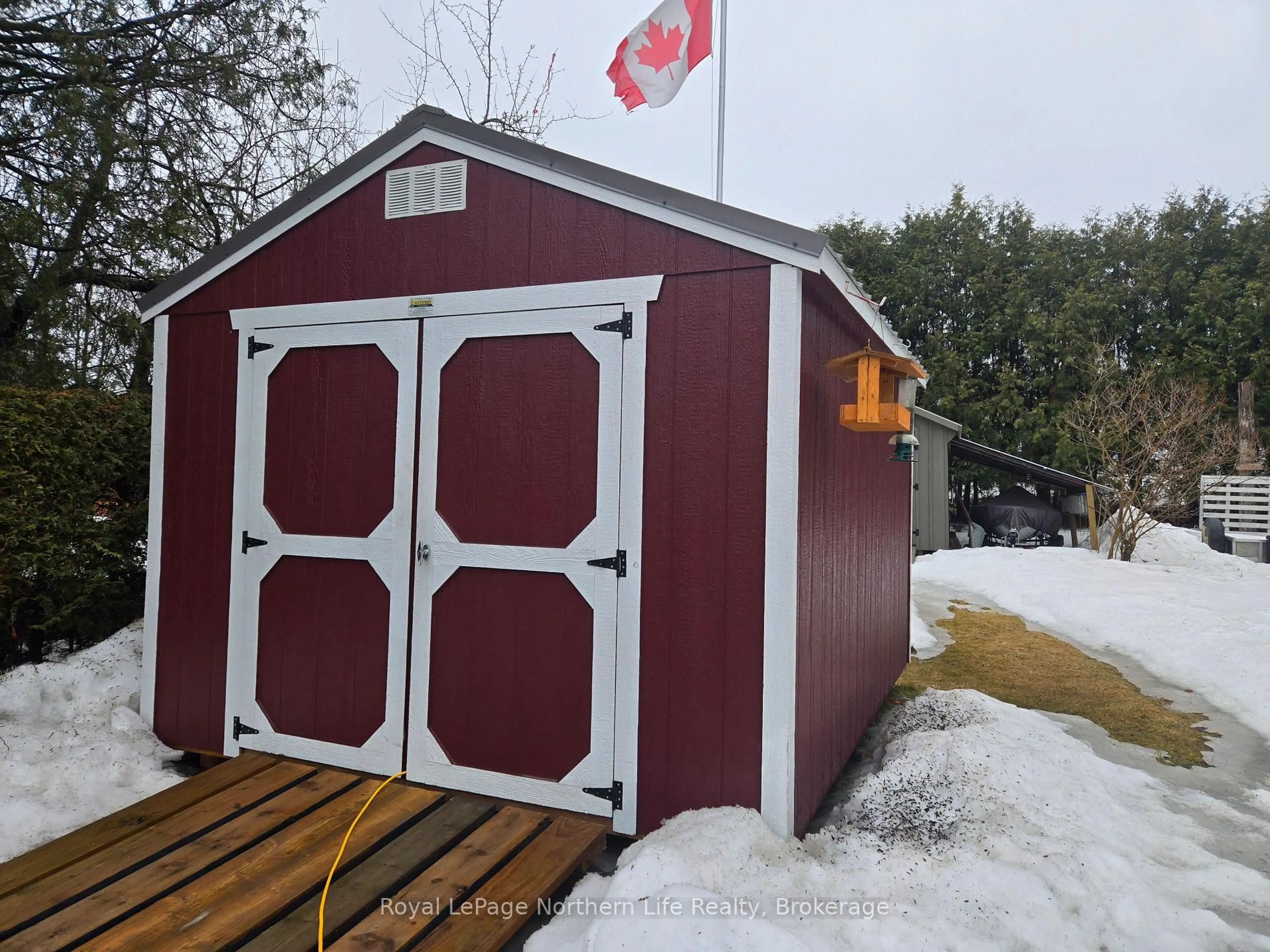 Shed for 544 Broadwood Ave, Temiskaming Shores Ontario P0J 1P0