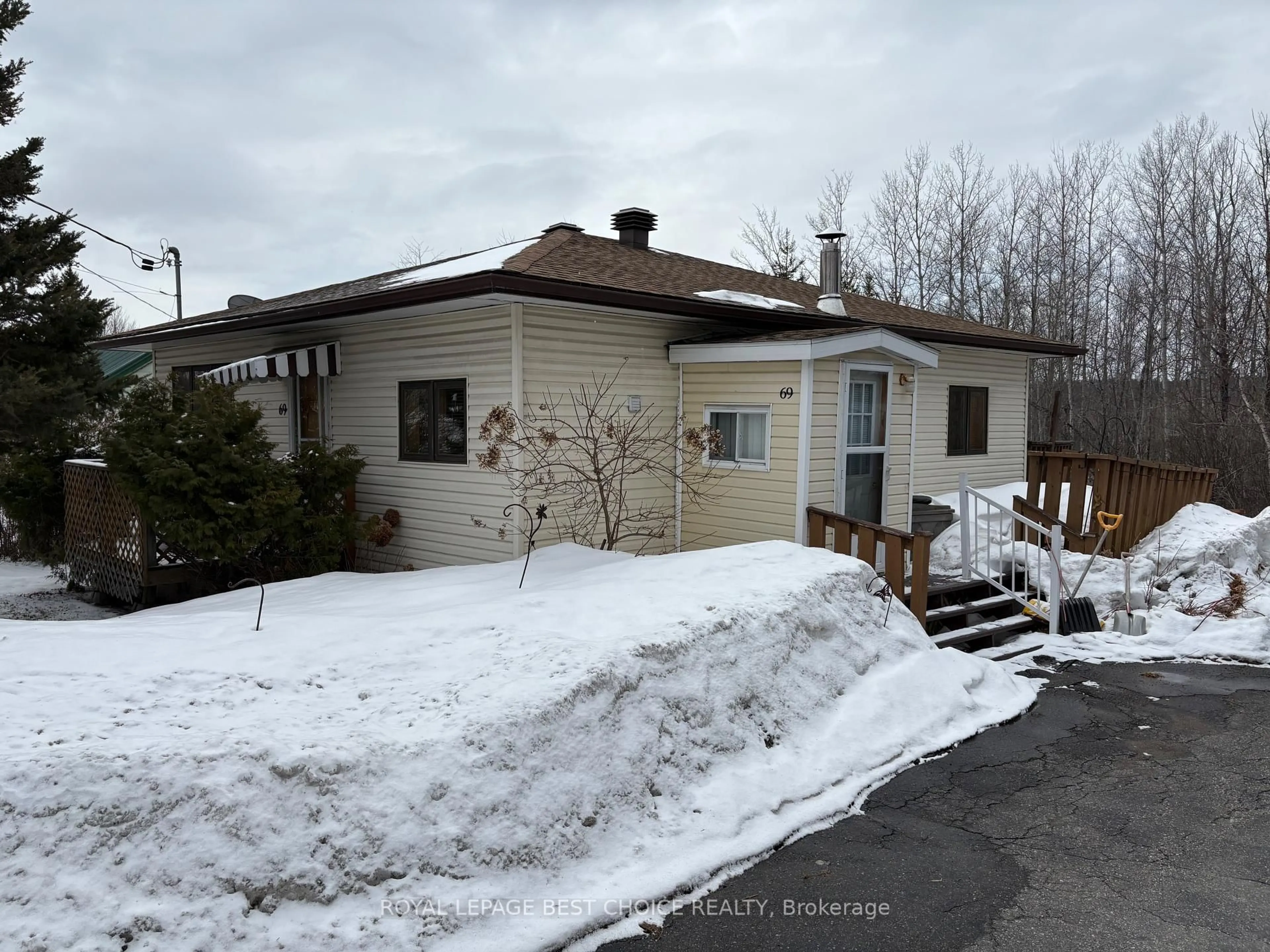 Unknown for 69 Main St, Latchford Ontario P0J 1N0