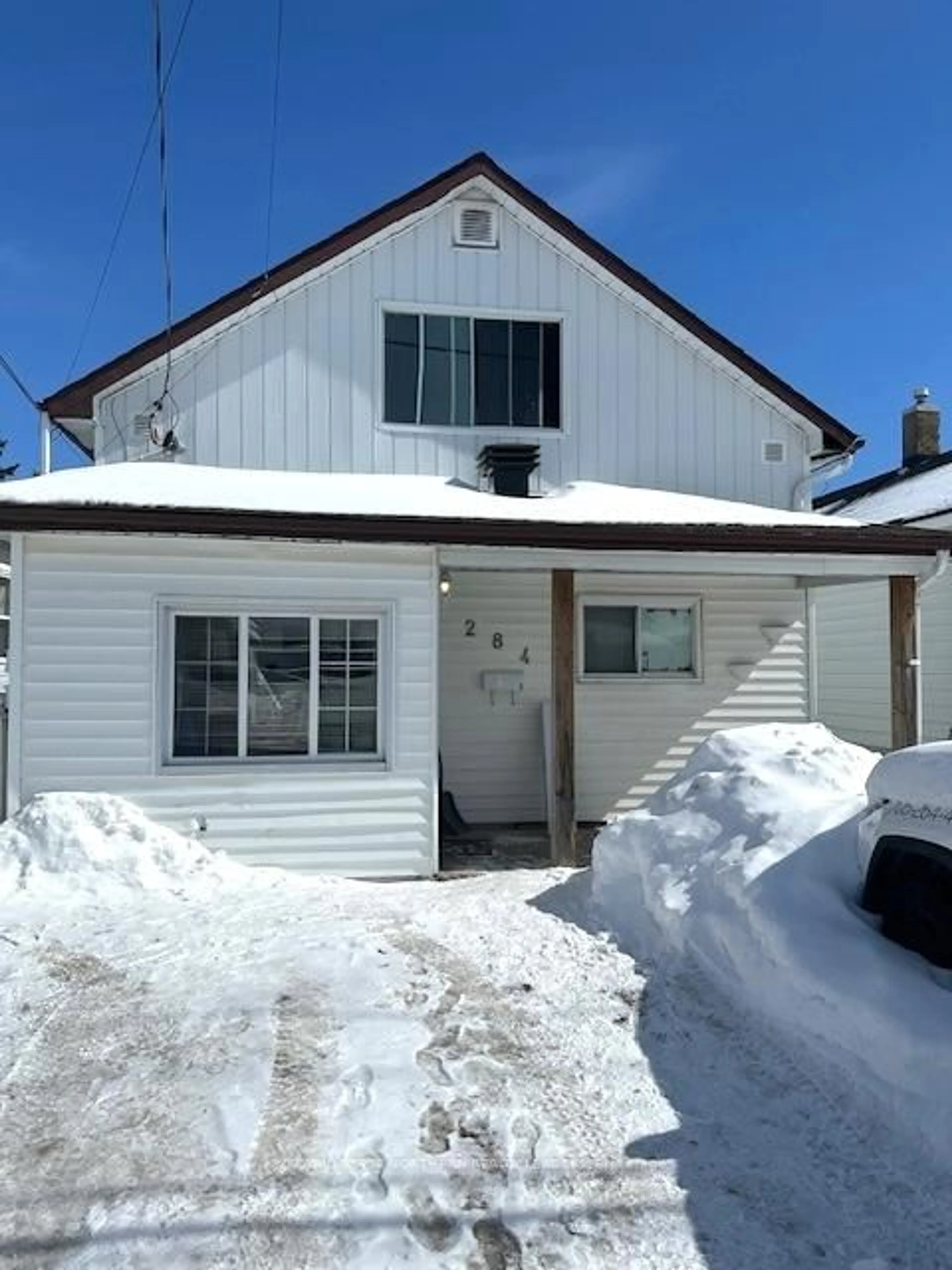 Unknown for 284 Maple St, Timmins Ontario P4N 1Z4