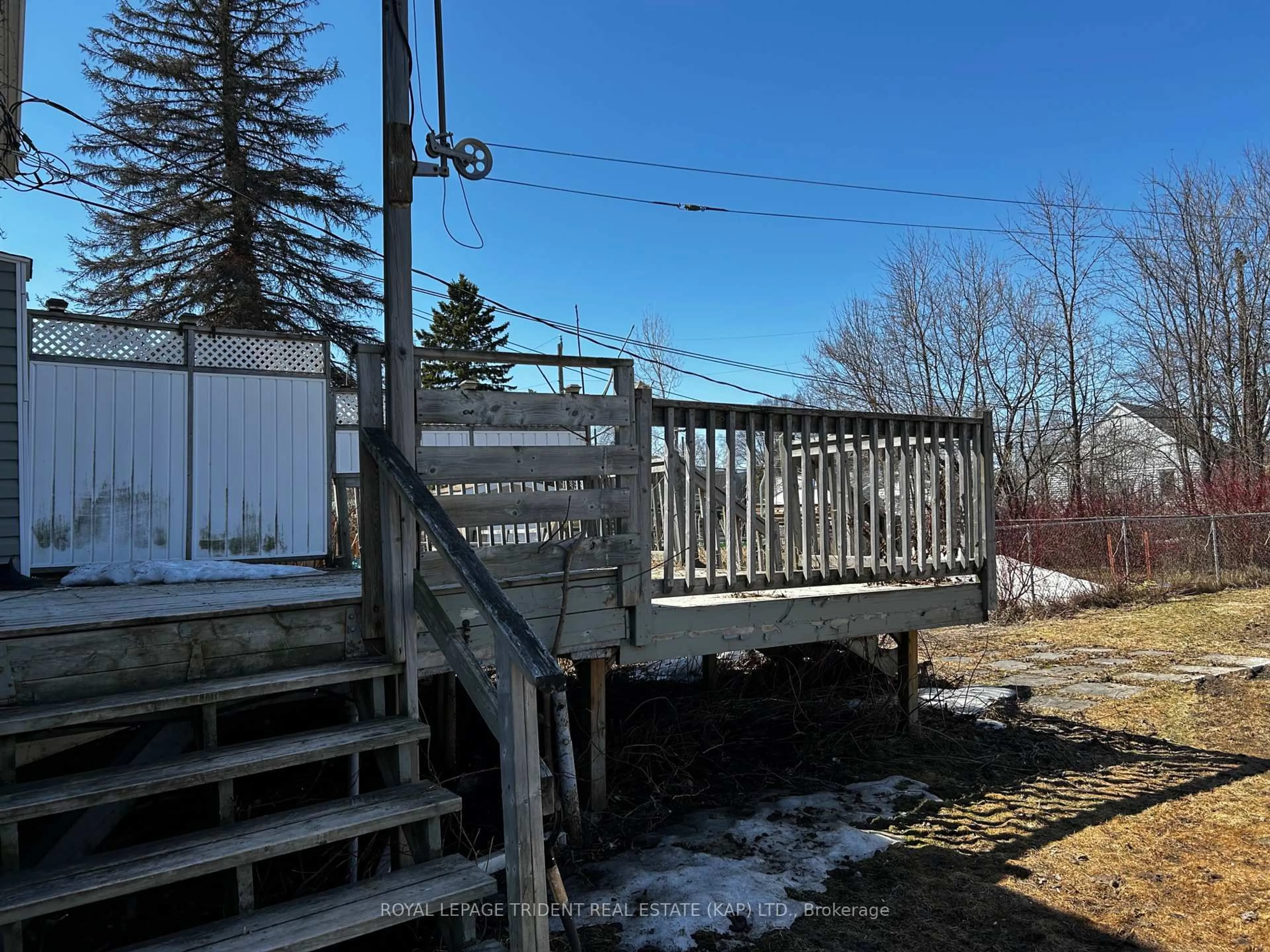 Unknown for 17 Victoria St, Kapuskasing Ontario P5N 1K6