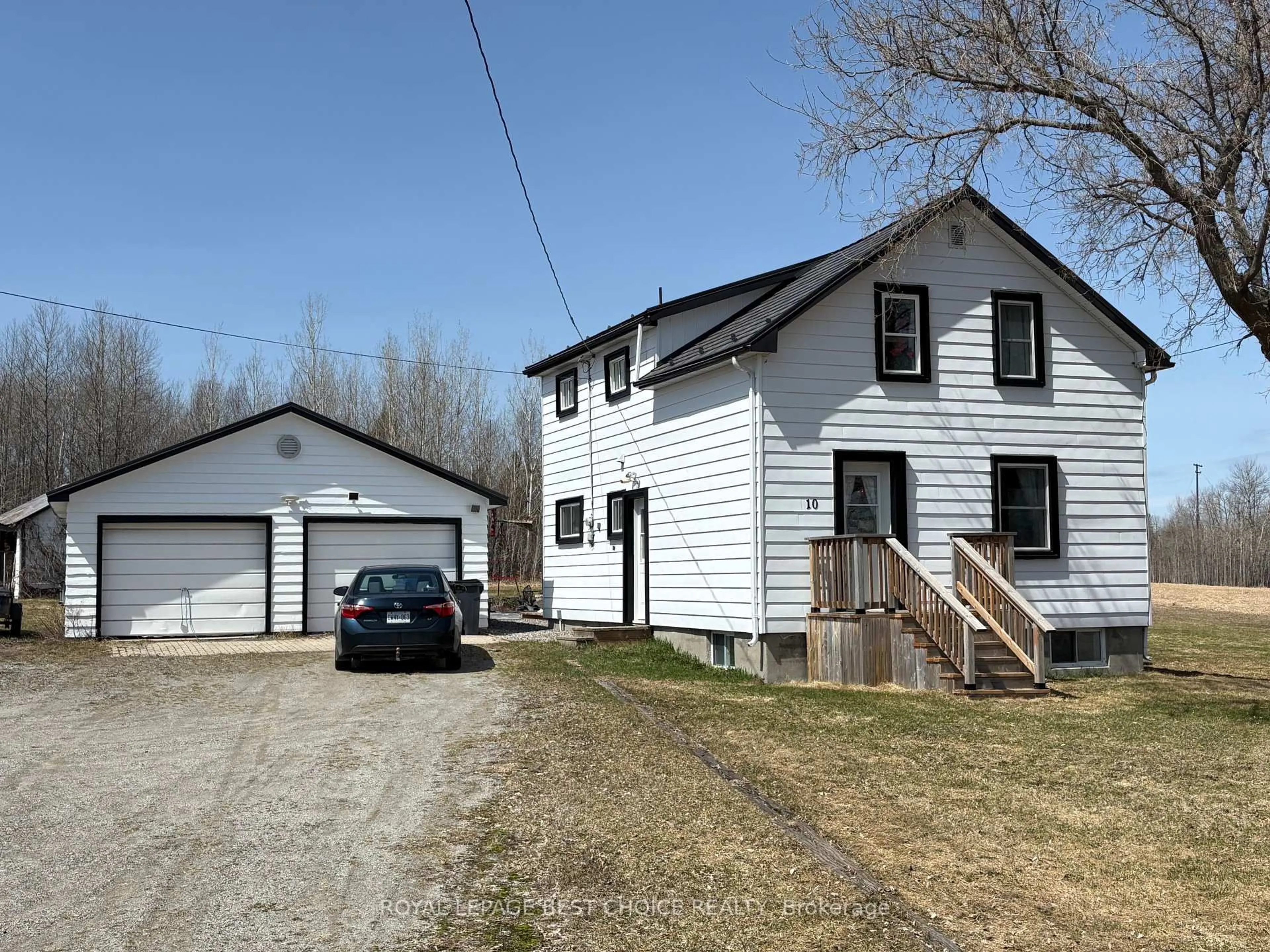 A pic from outside/outdoor area/front of a property/back of a property/a pic from drone, street for 10 Rorke Ave, Temiskaming Shores Ontario P0J 1K0