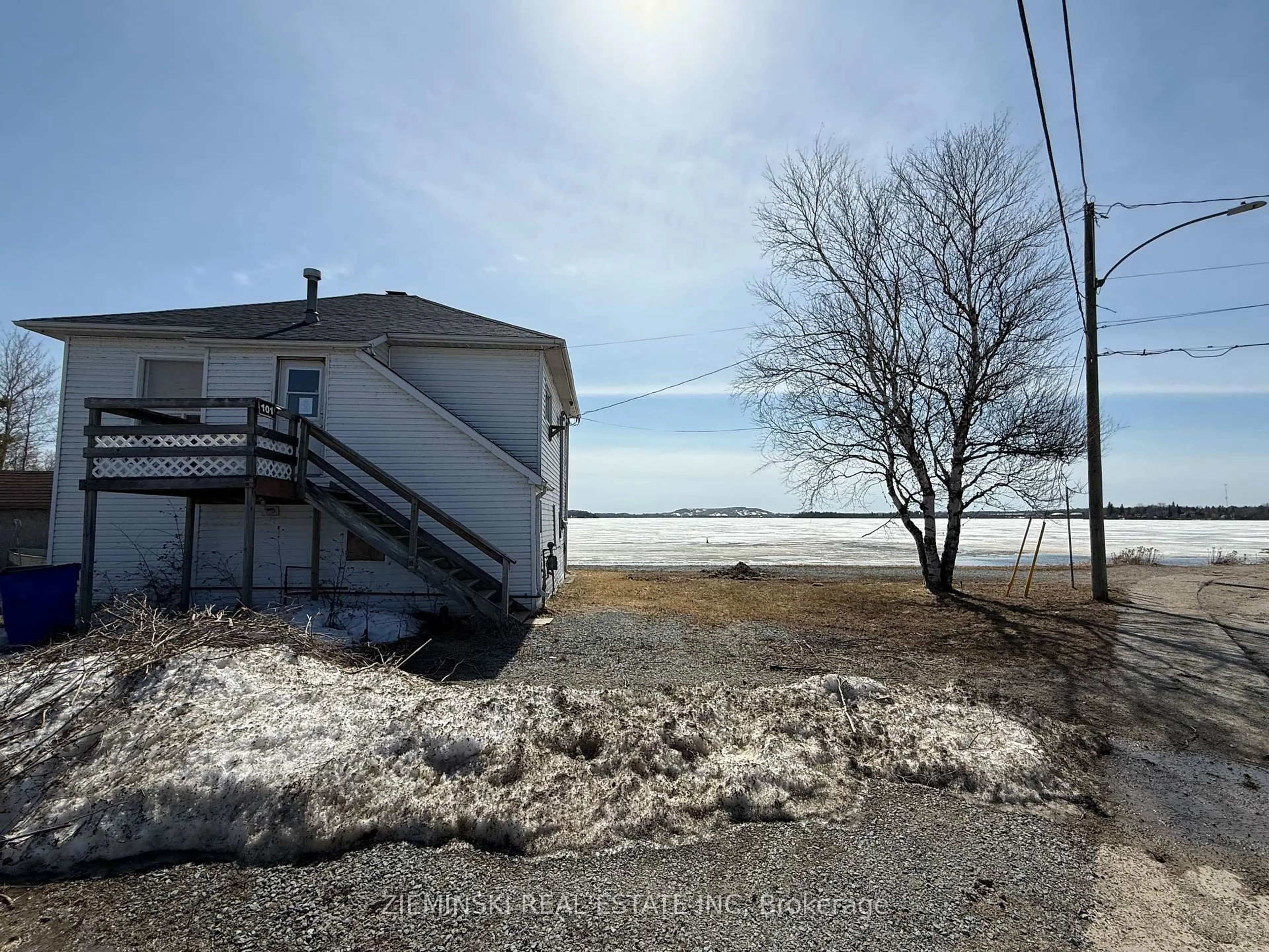 Shed for 101 Dixon St, Timmins Ontario P0N 1C0