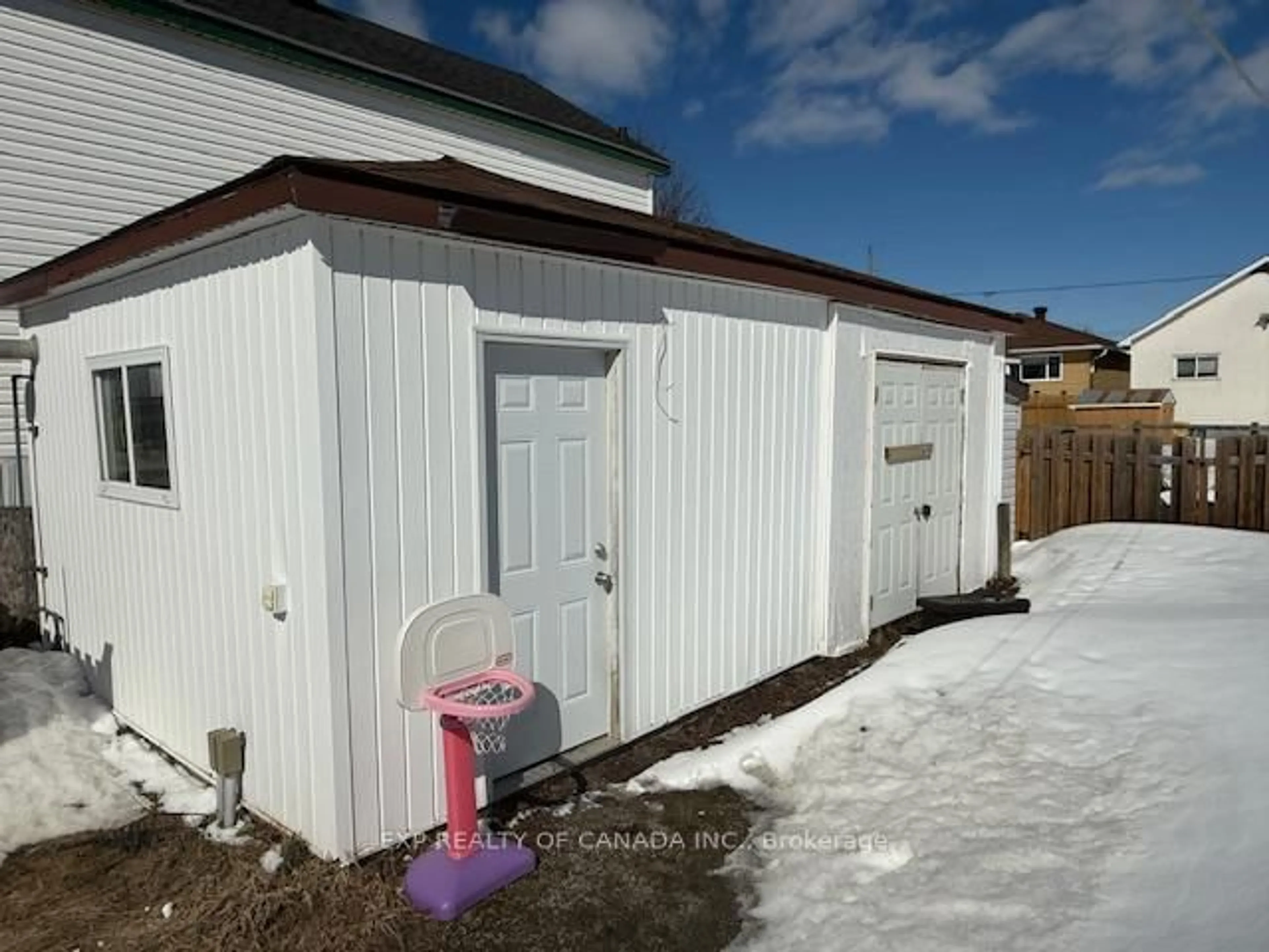 Shed for 410 Maple St, Timmins Ontario P4N 1Z8