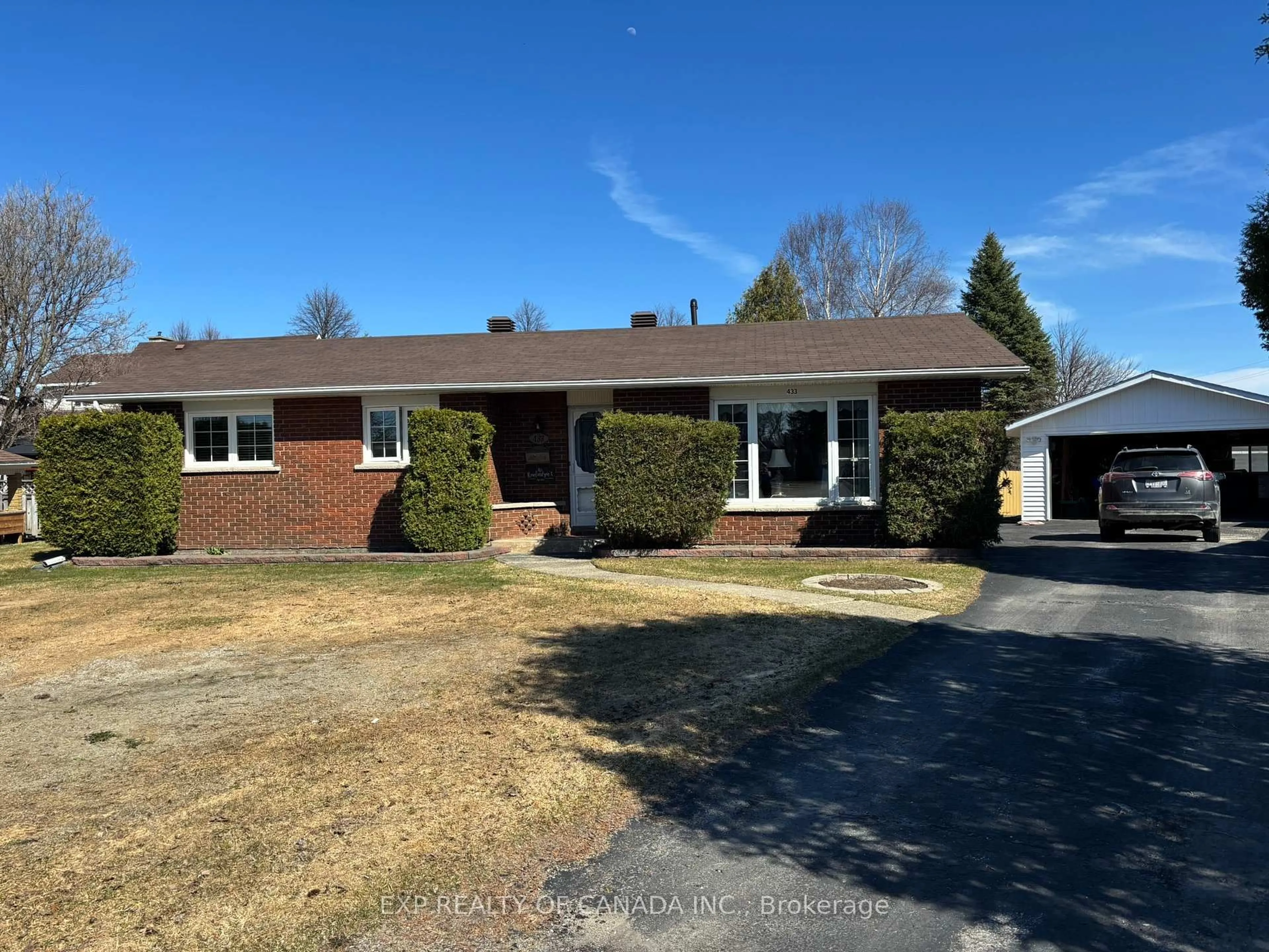 Home with brick exterior material, street for 433 Frontenac Cres, Timmins Ontario P4N 7L1