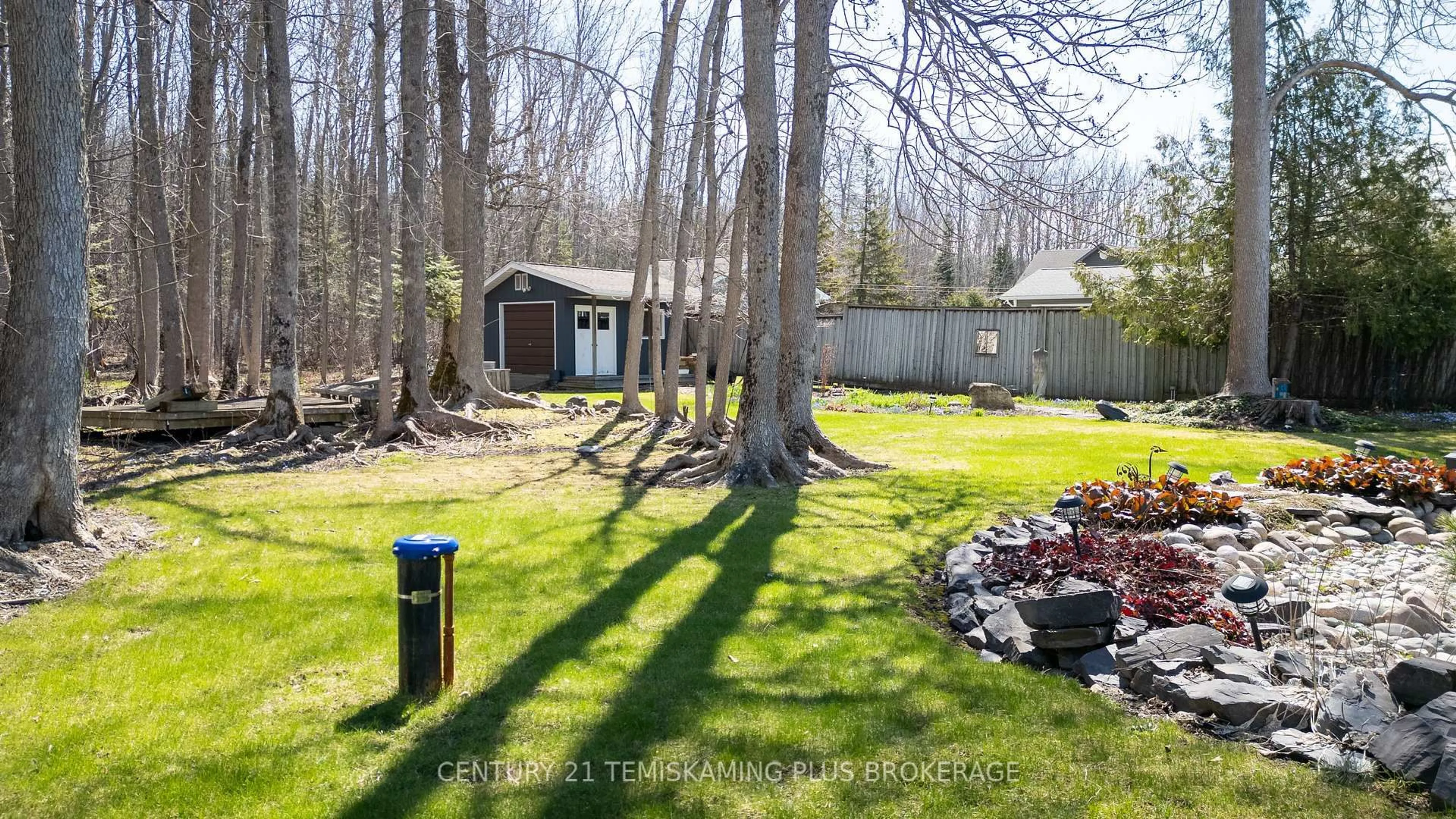 A pic from outside/outdoor area/front of a property/back of a property/a pic from drone, forest/trees view for 742411 DAWSON POINT Rd, Timiskaming Ontario P0J 1P0