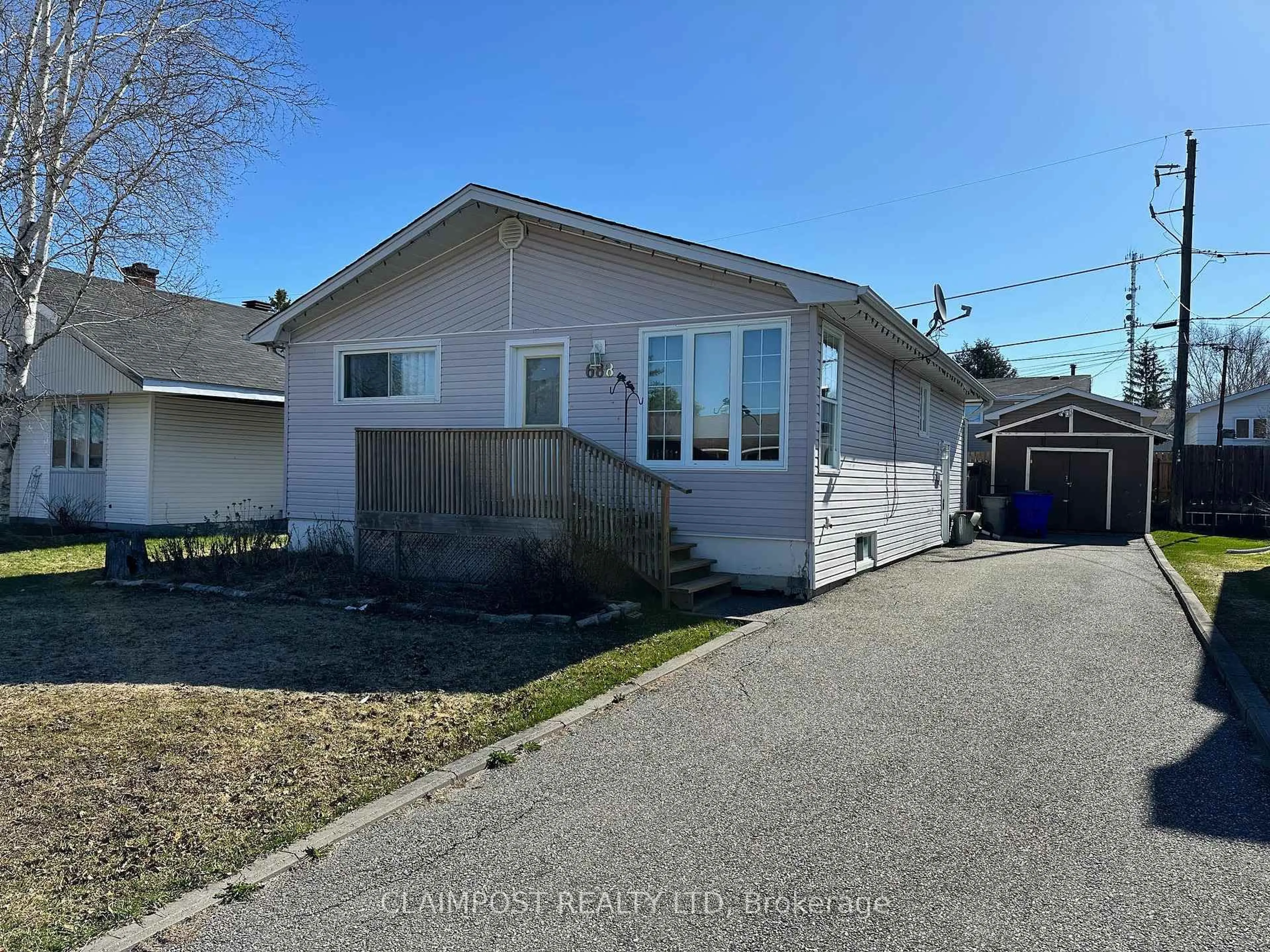 Unknown for 688 Eyre Blvd, Timmins Ontario P4N 4Z4