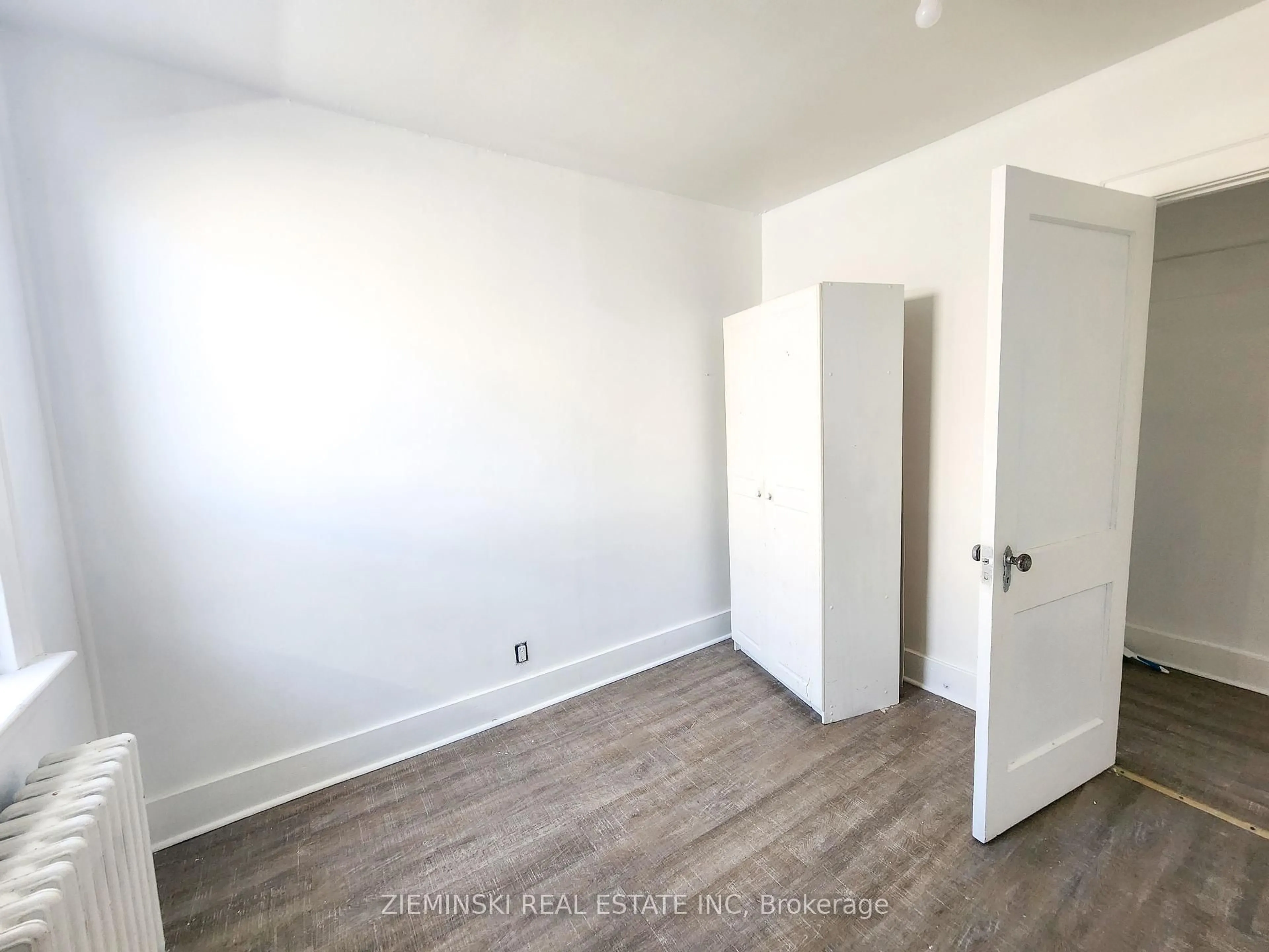 A pic of a room for 35 Woods St, Kirkland Lake Ontario P2N 3B7