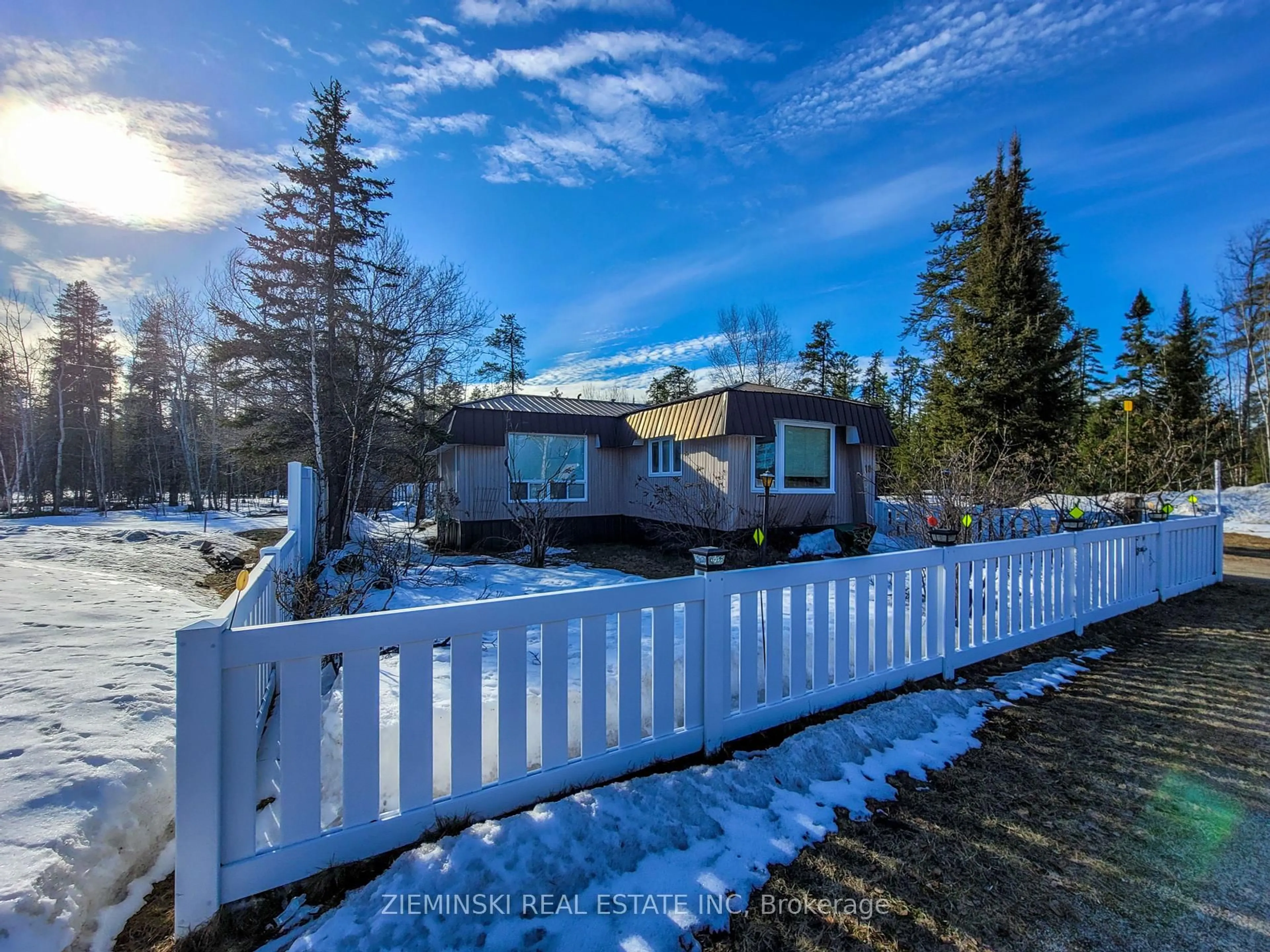 A pic from outside/outdoor area/front of a property/back of a property/a pic from drone, street for 18-8885 Hwy 11 Highway, Iroquois Falls Ontario P0K 1G0