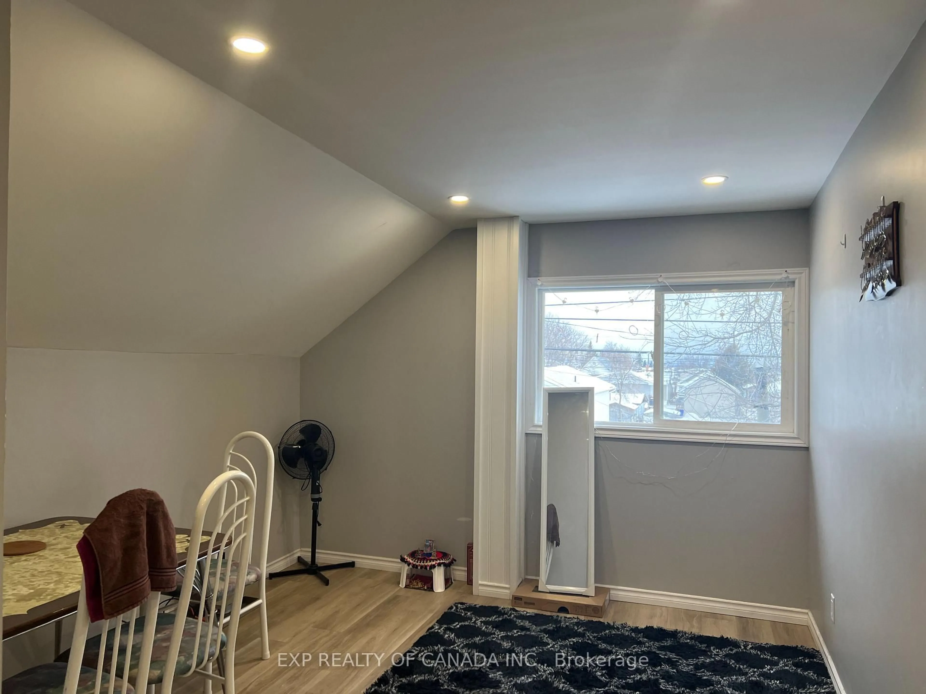A pic of a room for 92 Birch St, Timmins Ontario P4N 6C9