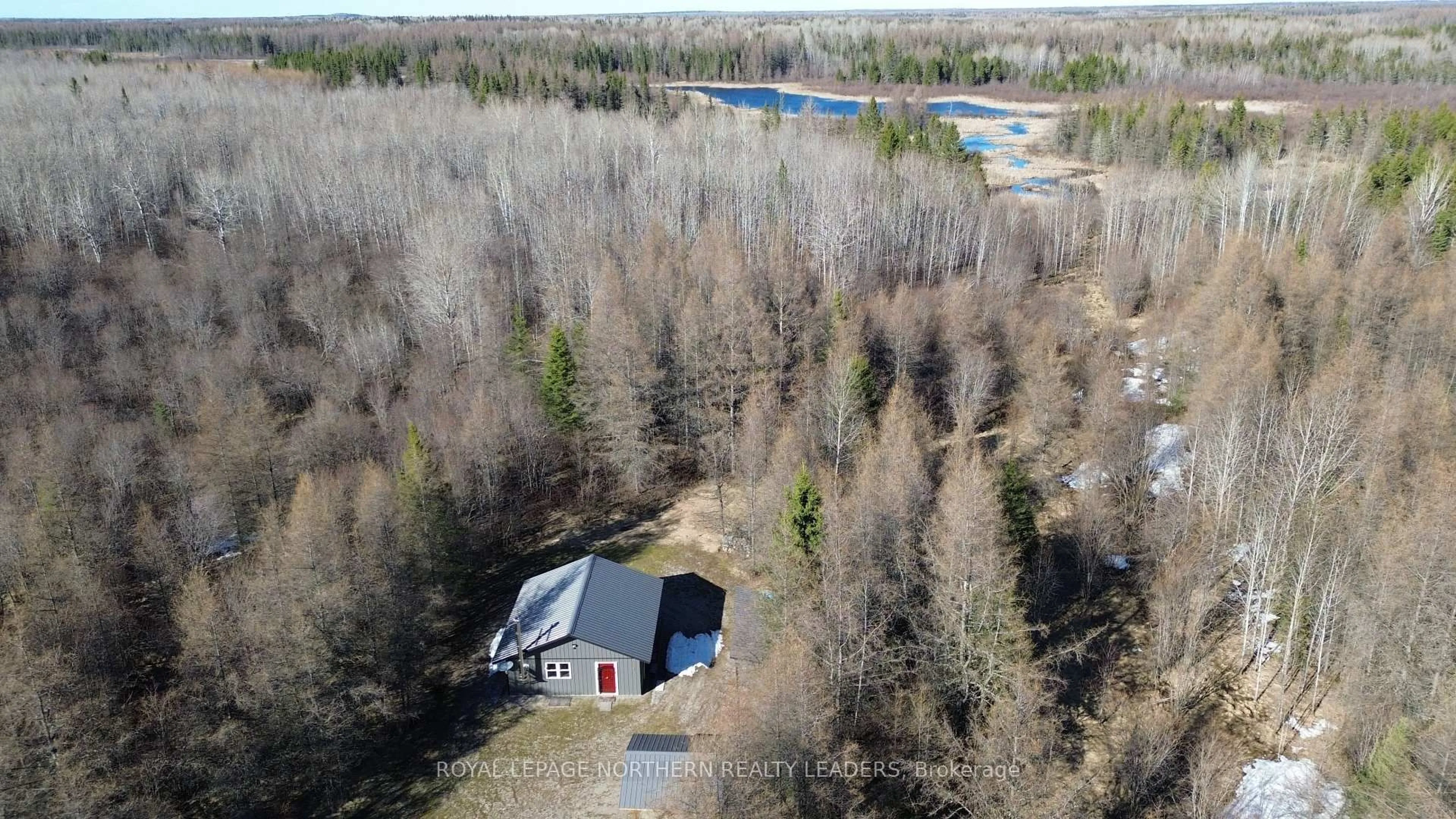 A pic from outside/outdoor area/front of a property/back of a property/a pic from drone, unknown for PCL 3022 Calder N/A, Cochrane Ontario P0L 2B0