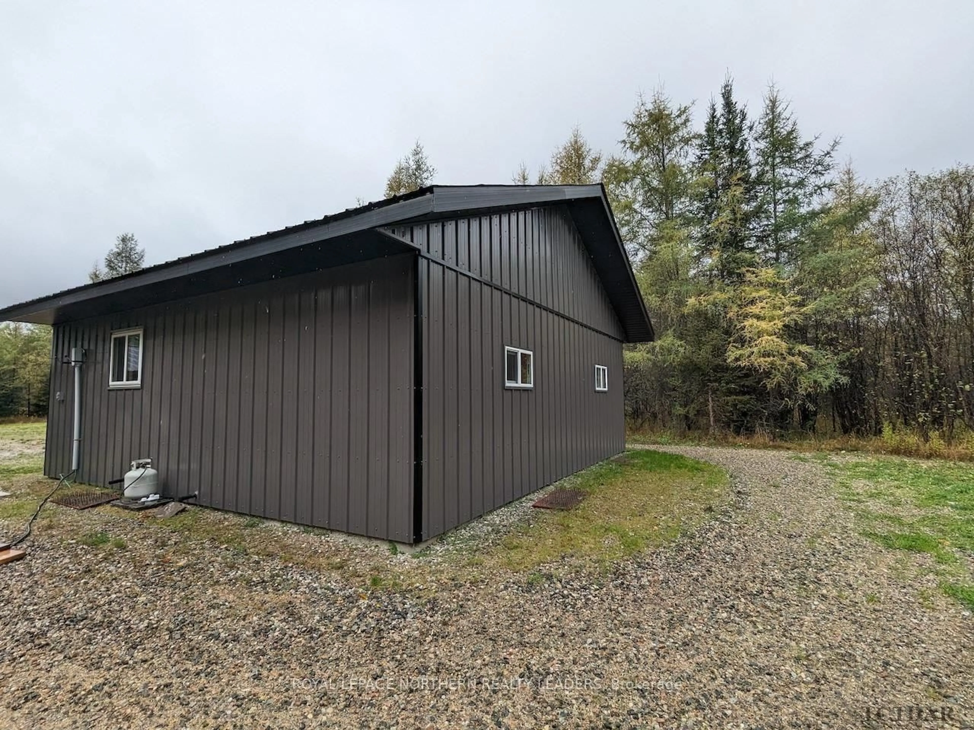 Shed for PCL 3022 Calder N/A, Cochrane Ontario P0L 2B0