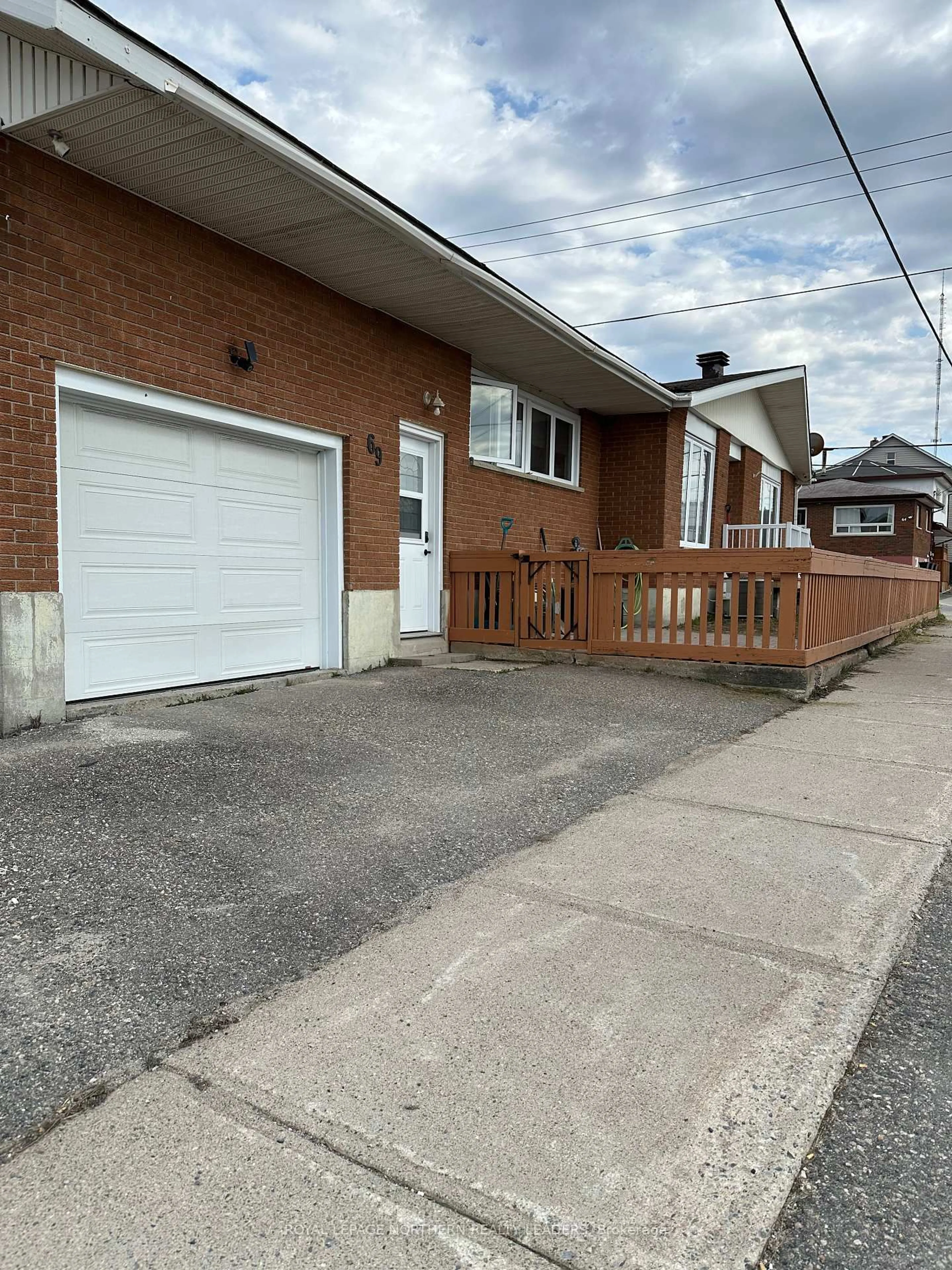 Unknown for 69 Father Costello Dr, Timmins Ontario P0N 1G0