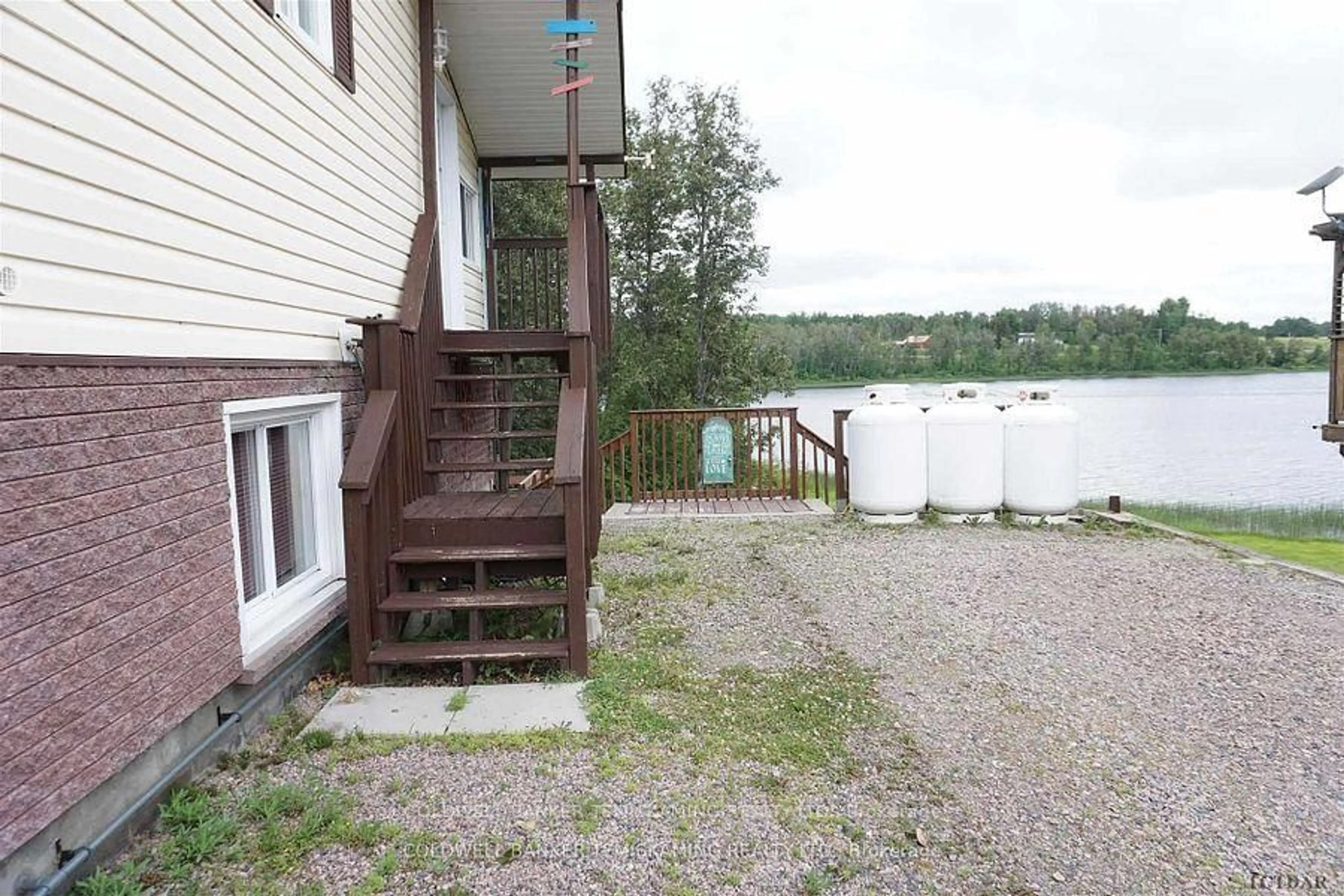 Patio, water/lake/river/ocean view for 39 THIRD St, James Ontario P0J 1G0