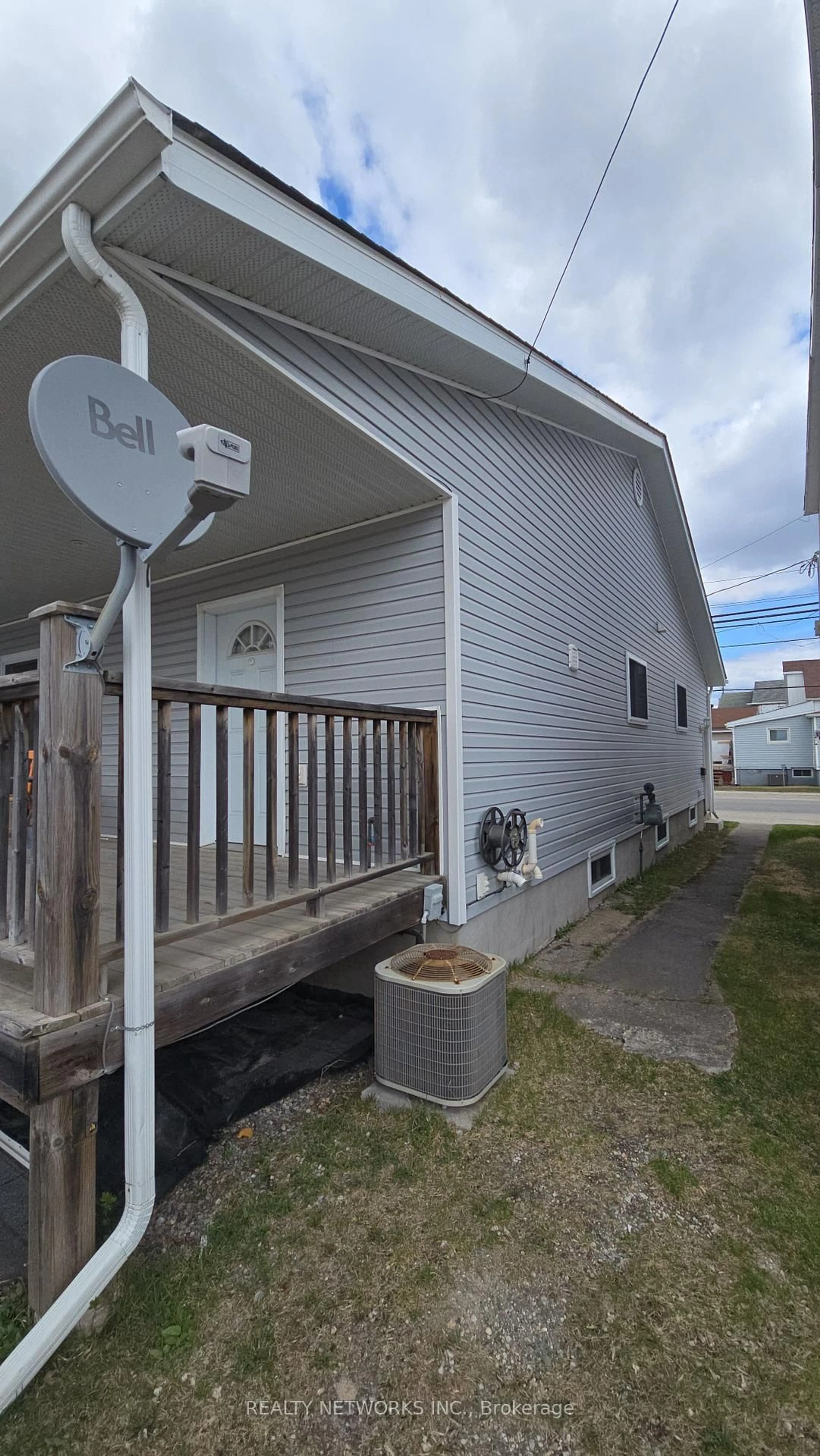 Unknown for 355-359 Pine st south St, Timmins Ontario P4N 2L1