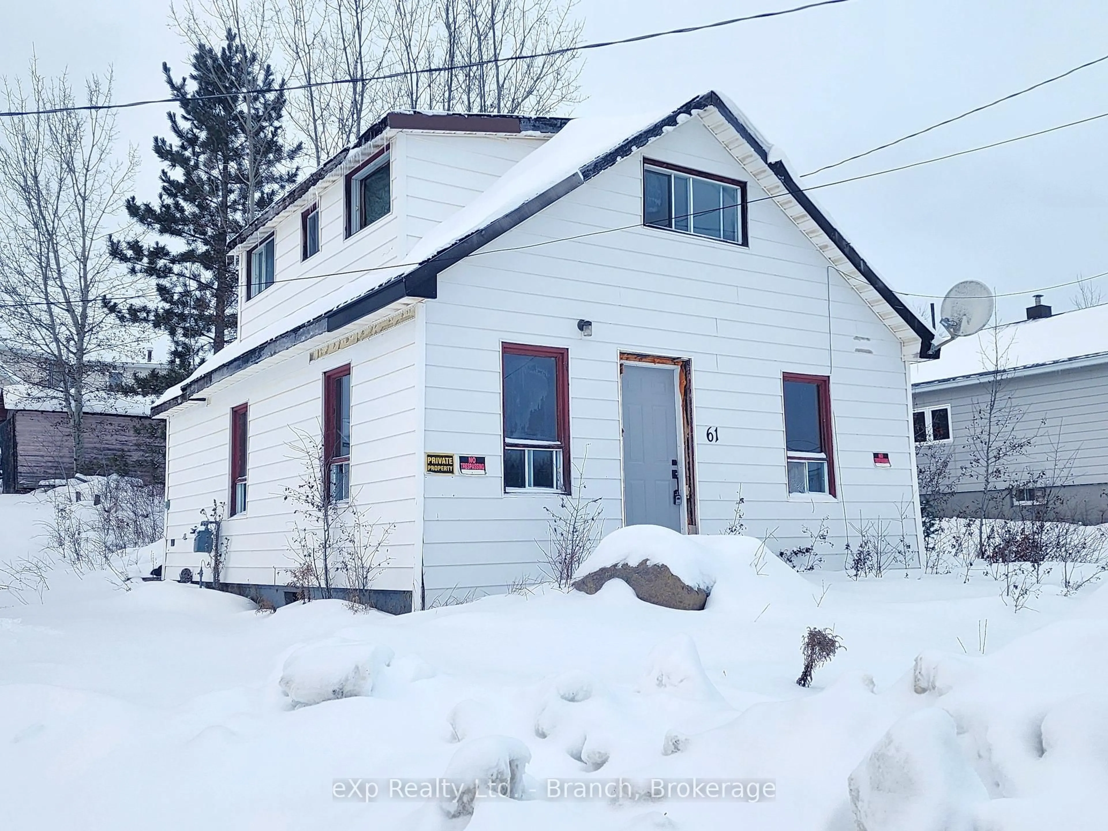 Unknown for 61 Queen St, Kirkland Lake Ontario P2N 2R2