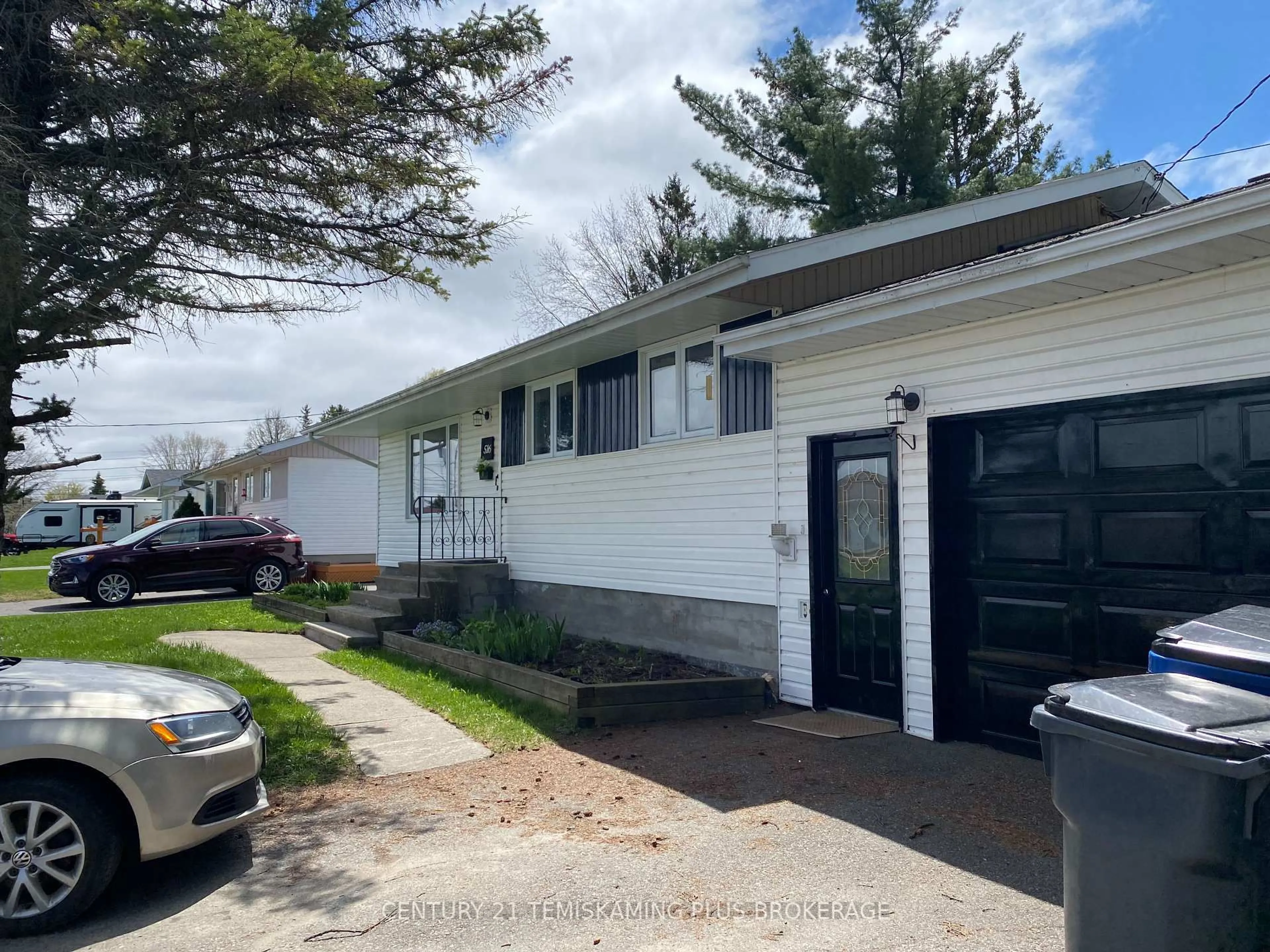 Unknown for 516 Ross Ave, Temiskaming Shores Ontario P0J 1P0