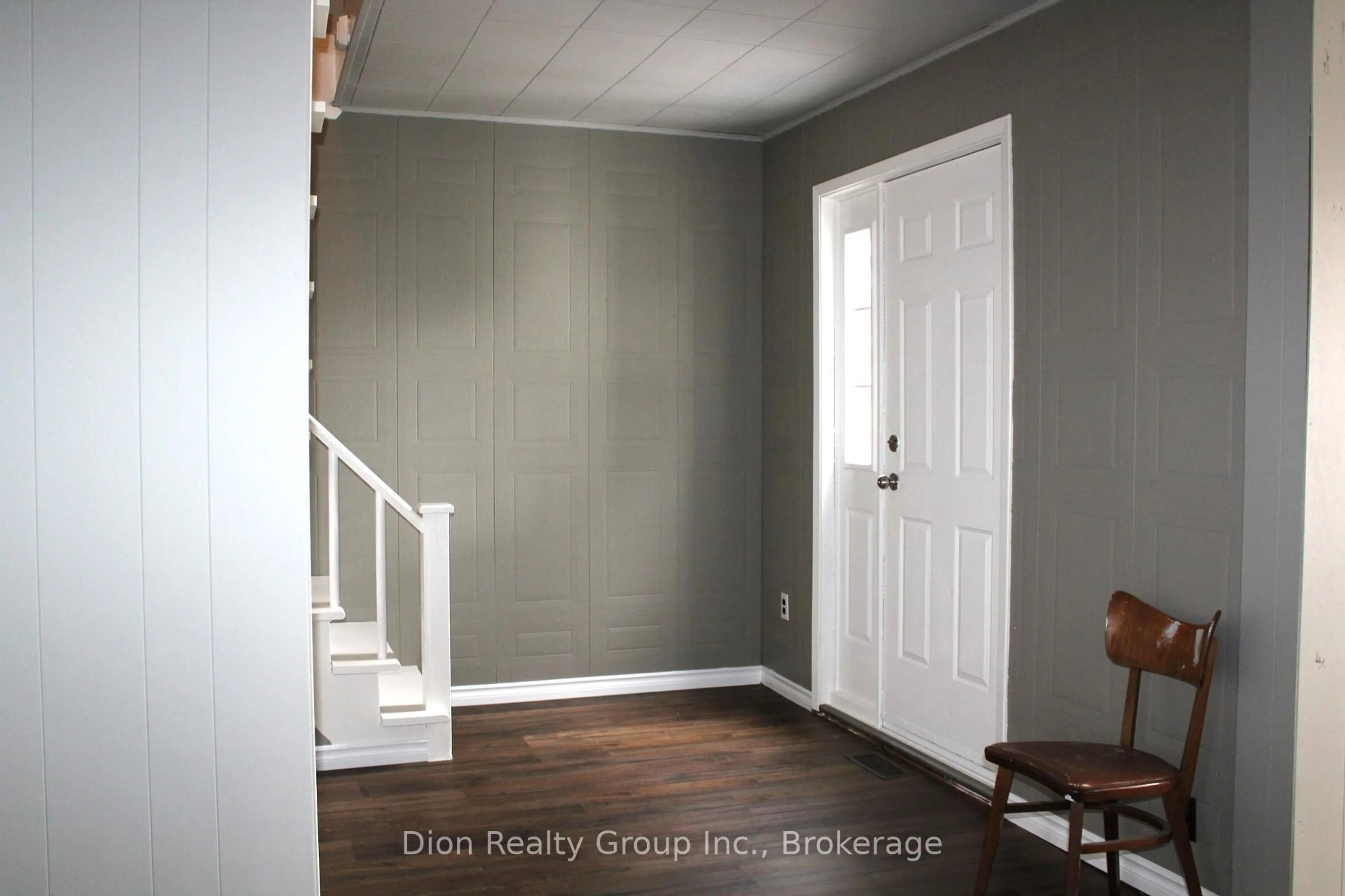 Indoor entryway for 4 Brown Ave, Kirkland Lake Ontario P2N 1L2
