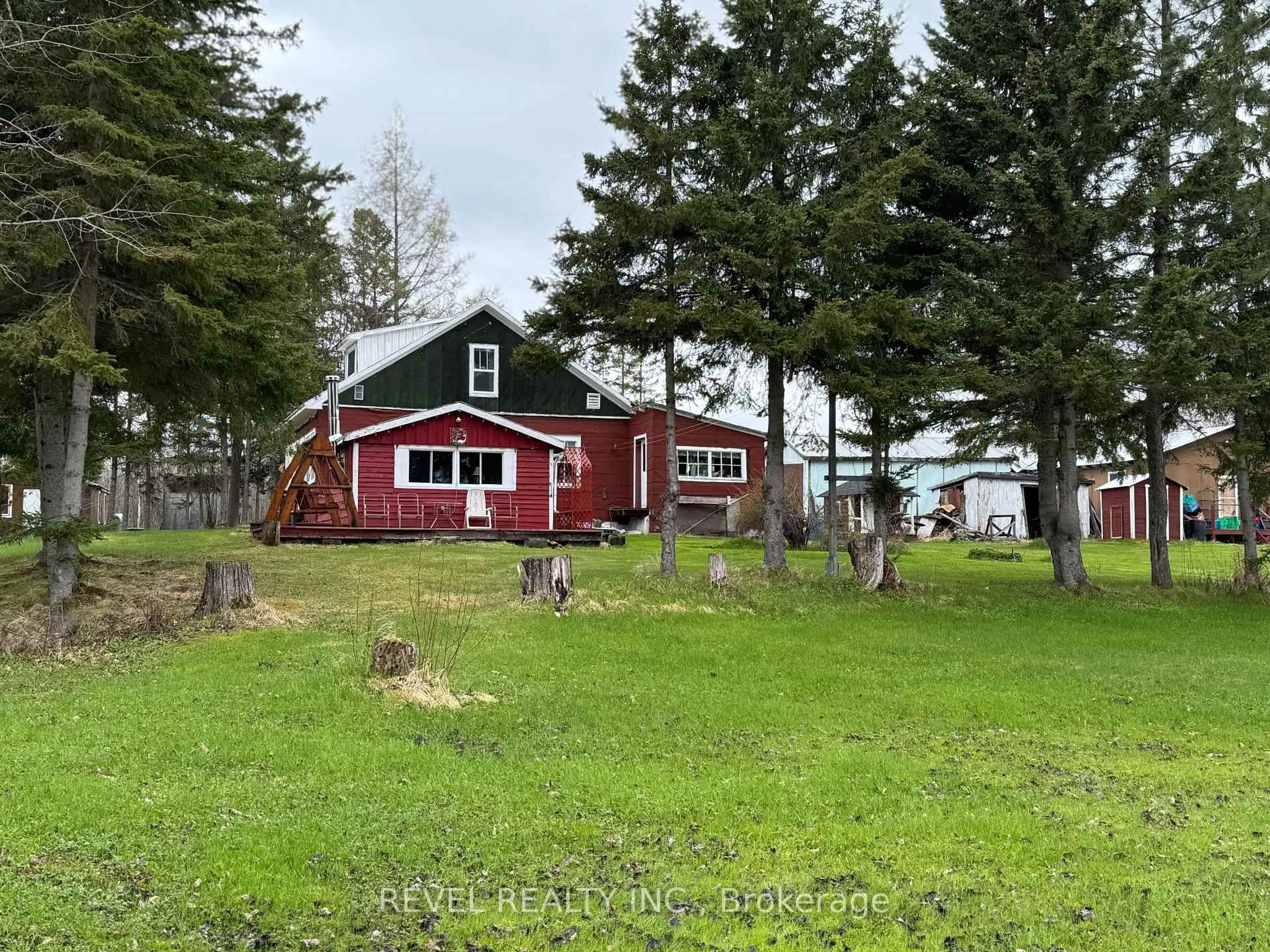 A pic from outside/outdoor area/front of a property/back of a property/a pic from drone, unknown for 6600 Frederick House Lake Rd, Timmins Ontario P0N 1A0