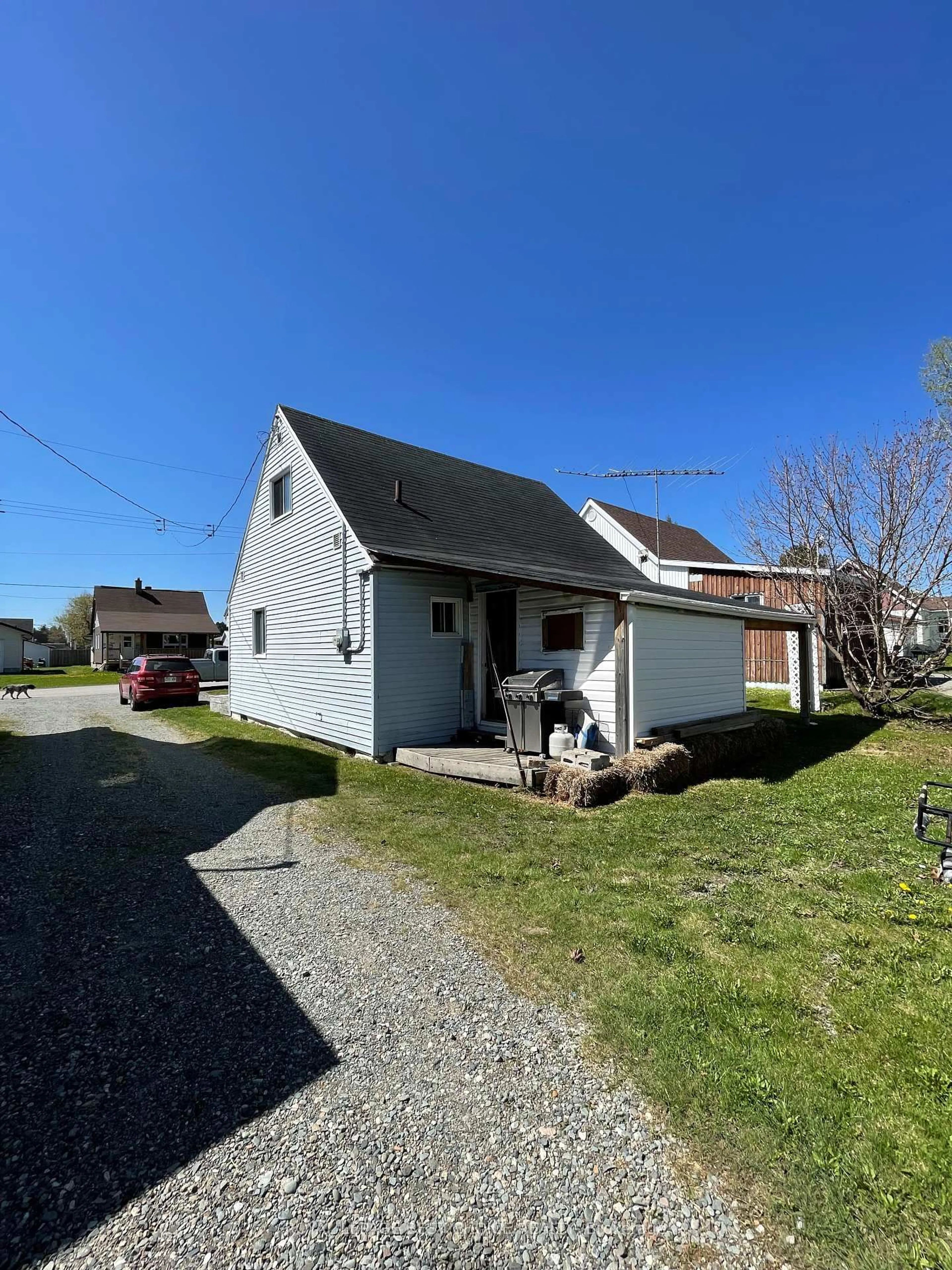 A pic from outside/outdoor area/front of a property/back of a property/a pic from drone, street for 74 Eighth Ave, Larder Lake Ontario P0J 1L0