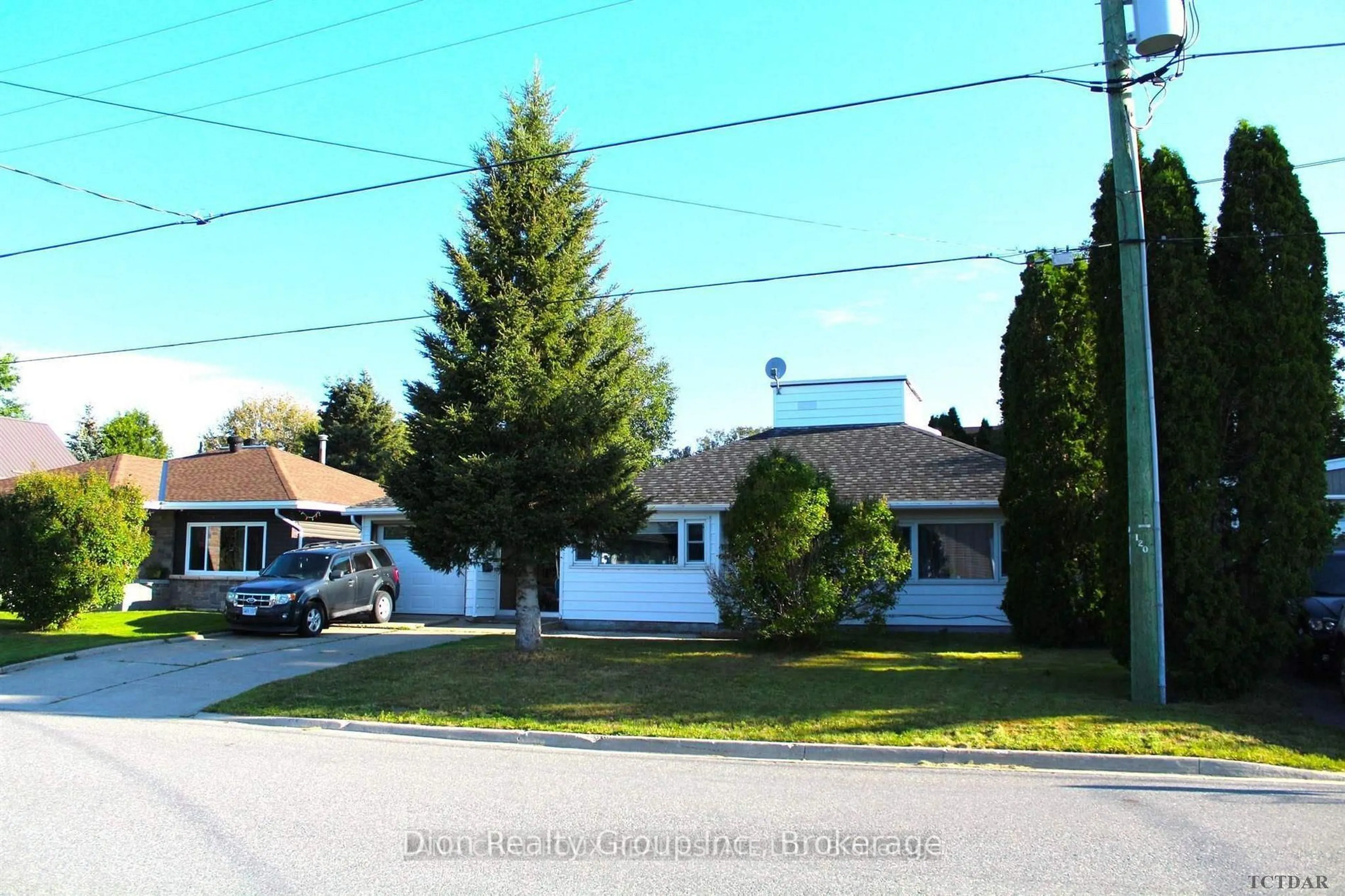 A pic from outside/outdoor area/front of a property/back of a property/a pic from drone, street for 30 Porteous Ave, Kirkland Lake Ontario P2N 2N9
