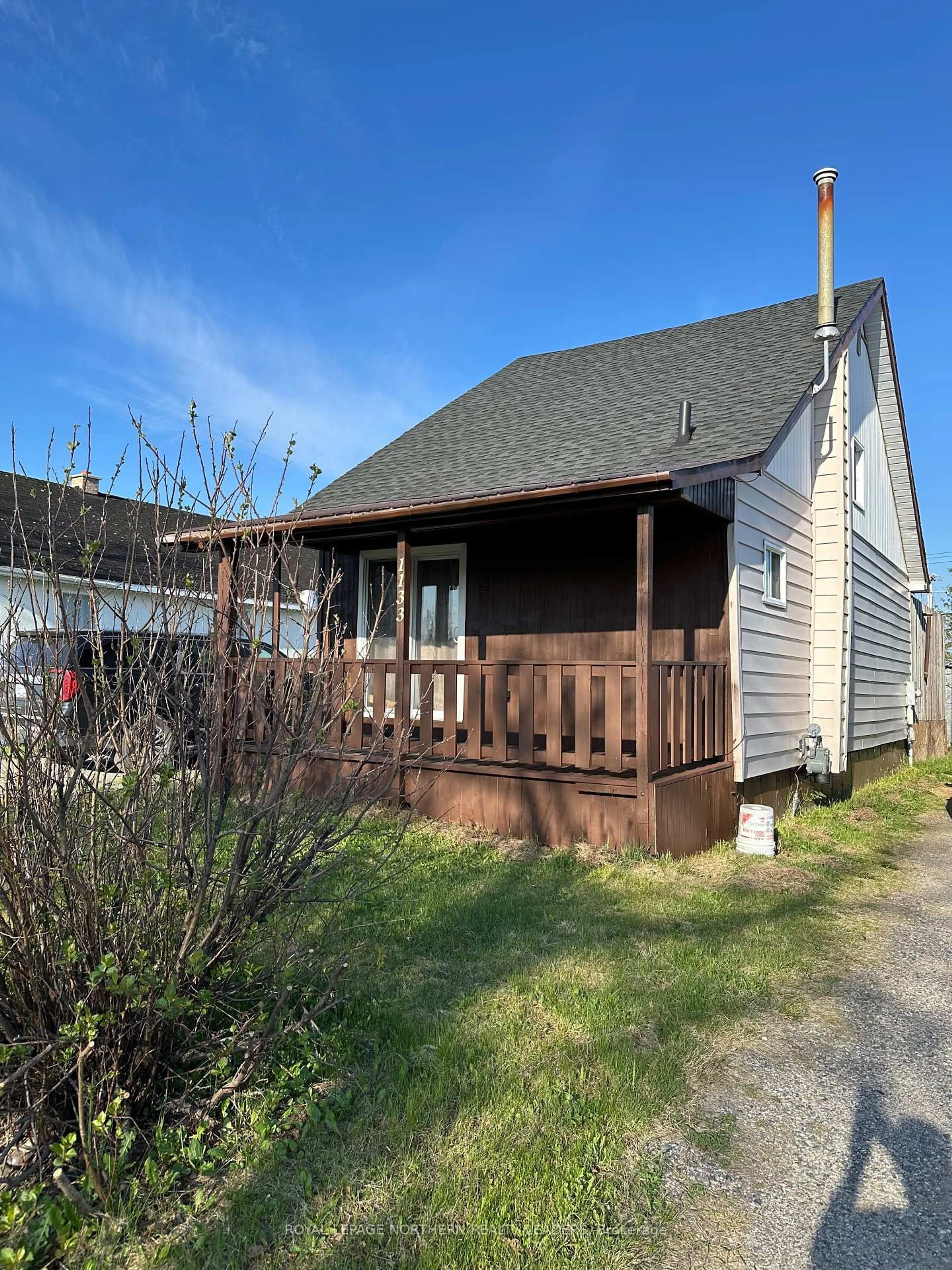 Home with vinyl exterior material, street for 1133 Victoria Rd, Iroquois Falls Ontario P0K 1G0