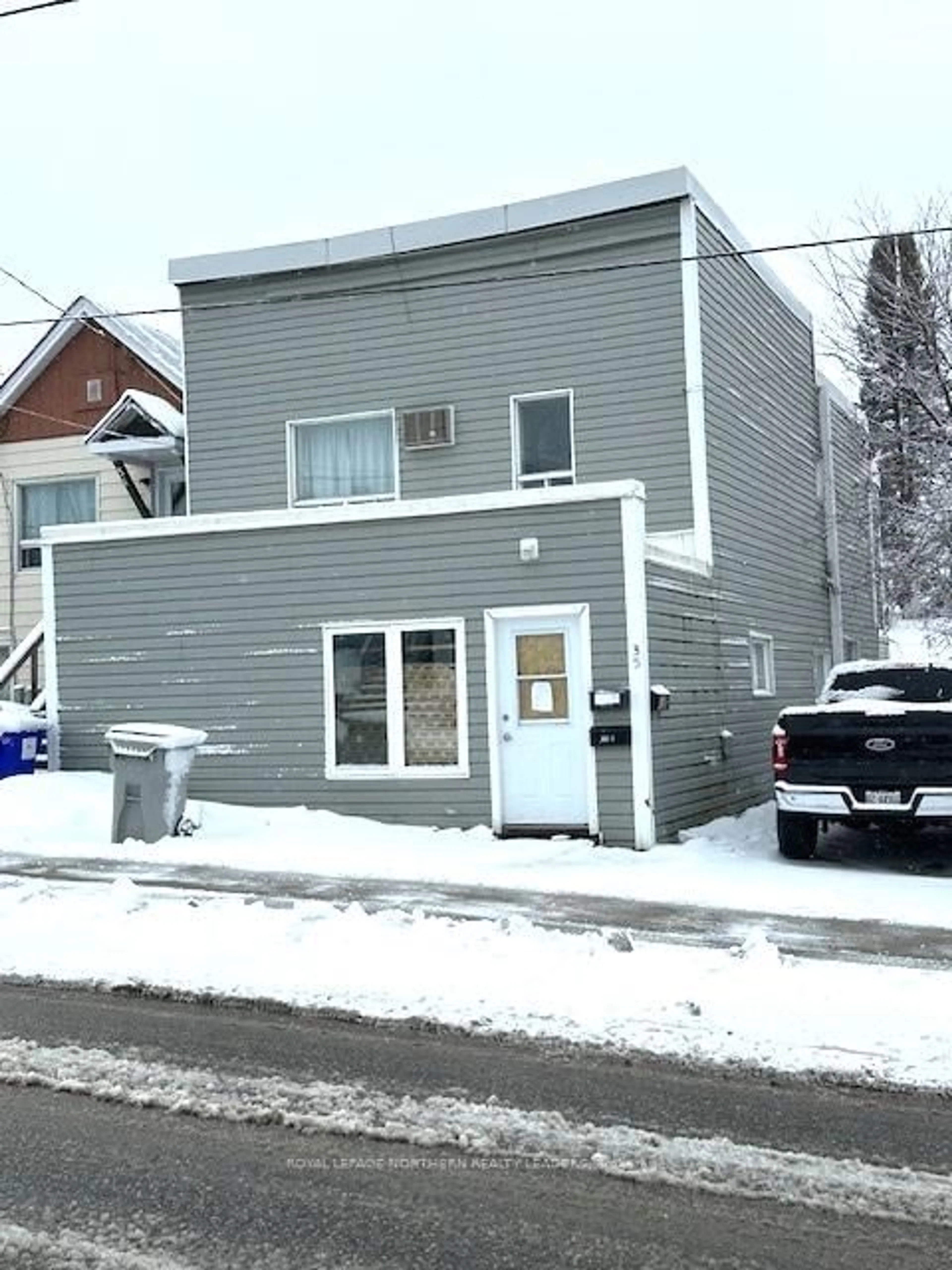 Unknown for 35 Birch St, Timmins Ontario P4N 6C8