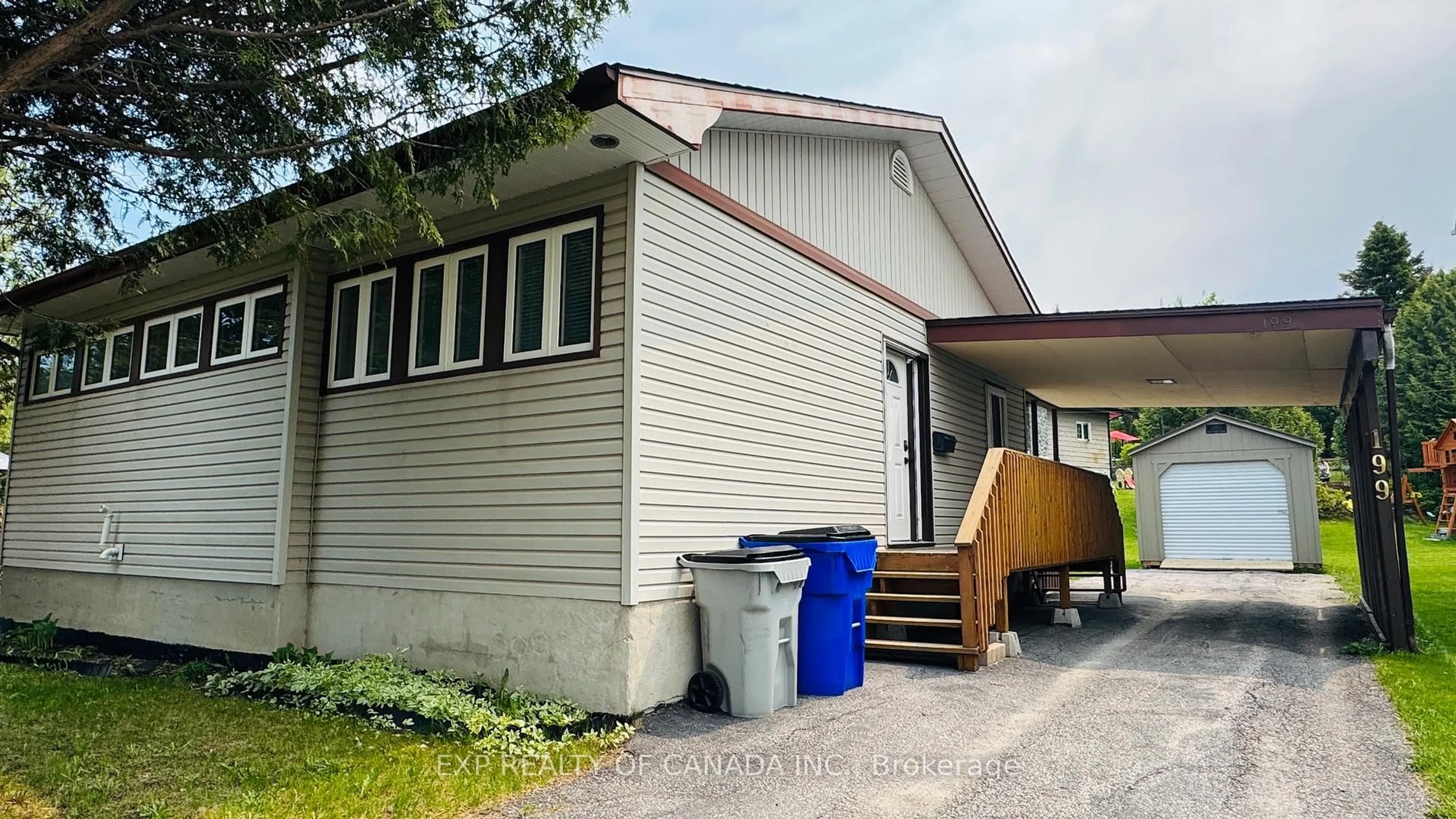 Home with vinyl exterior material, street for 199 Jade Ave, Timmins Ontario P4N 4M6