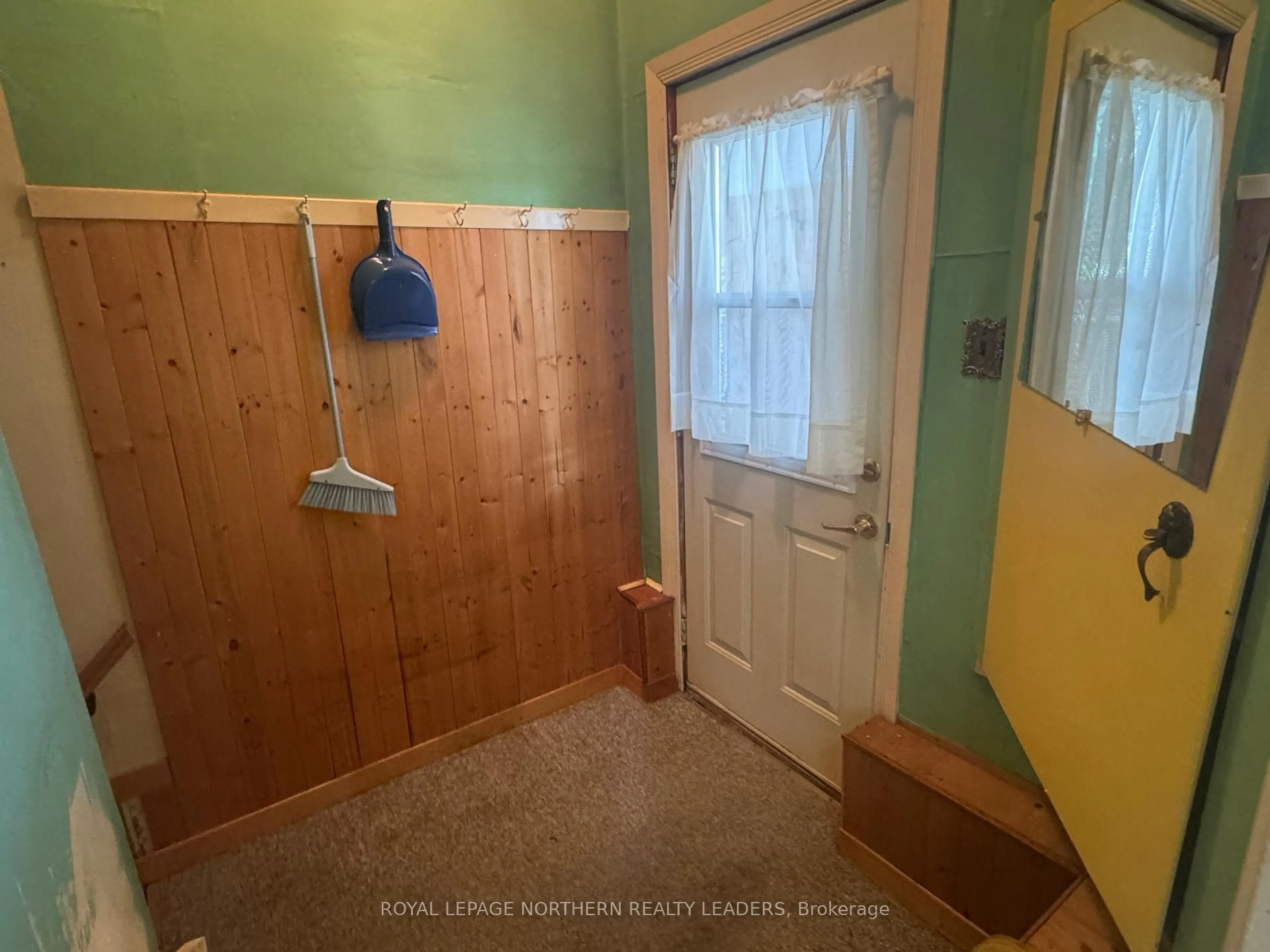 Unknown for 353 Dale Ave, Timmins Ontario P4N 1M8