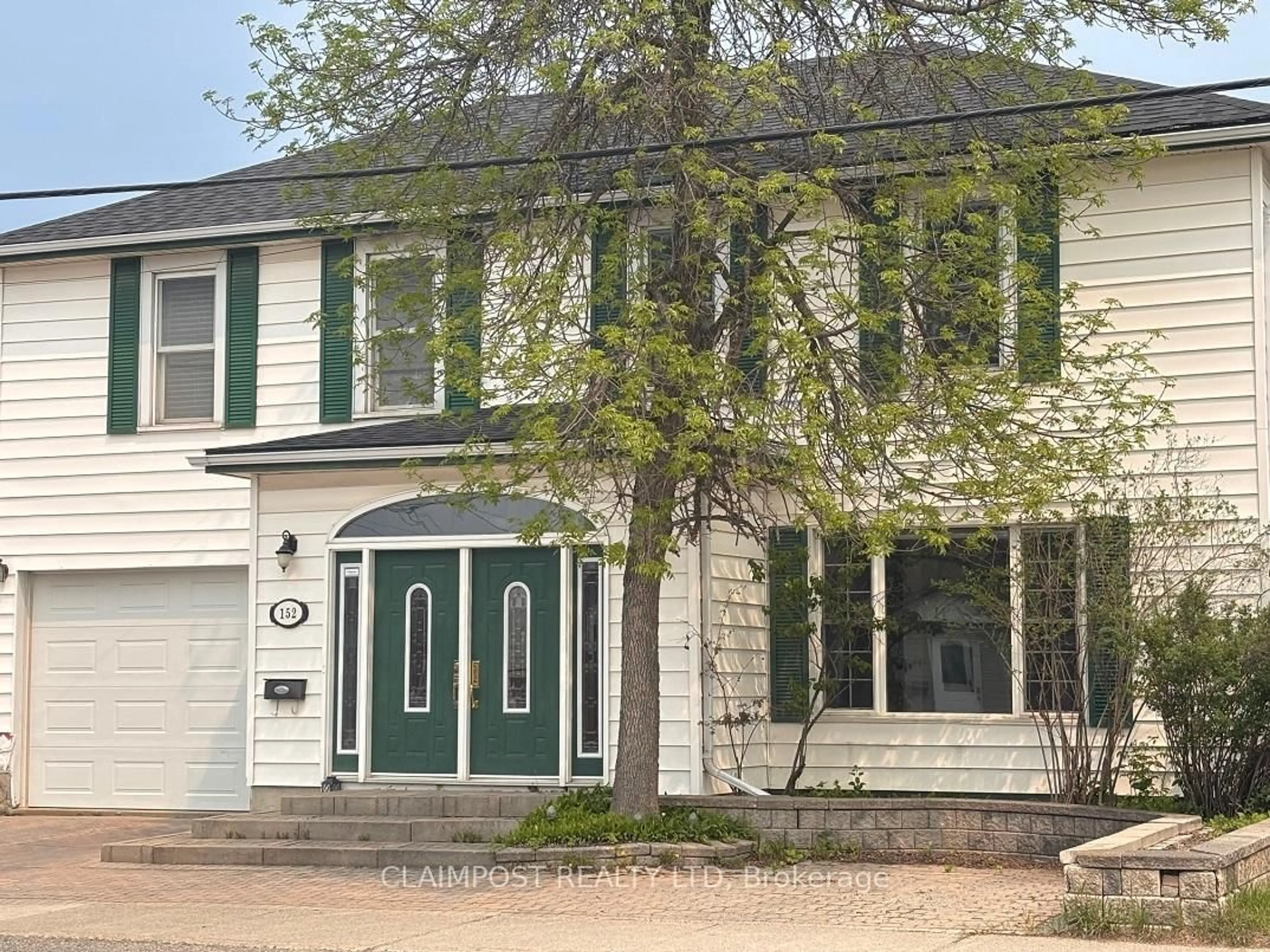 Home with vinyl exterior material, street for 152 Toke St, Timmins Ontario P4N 6V1