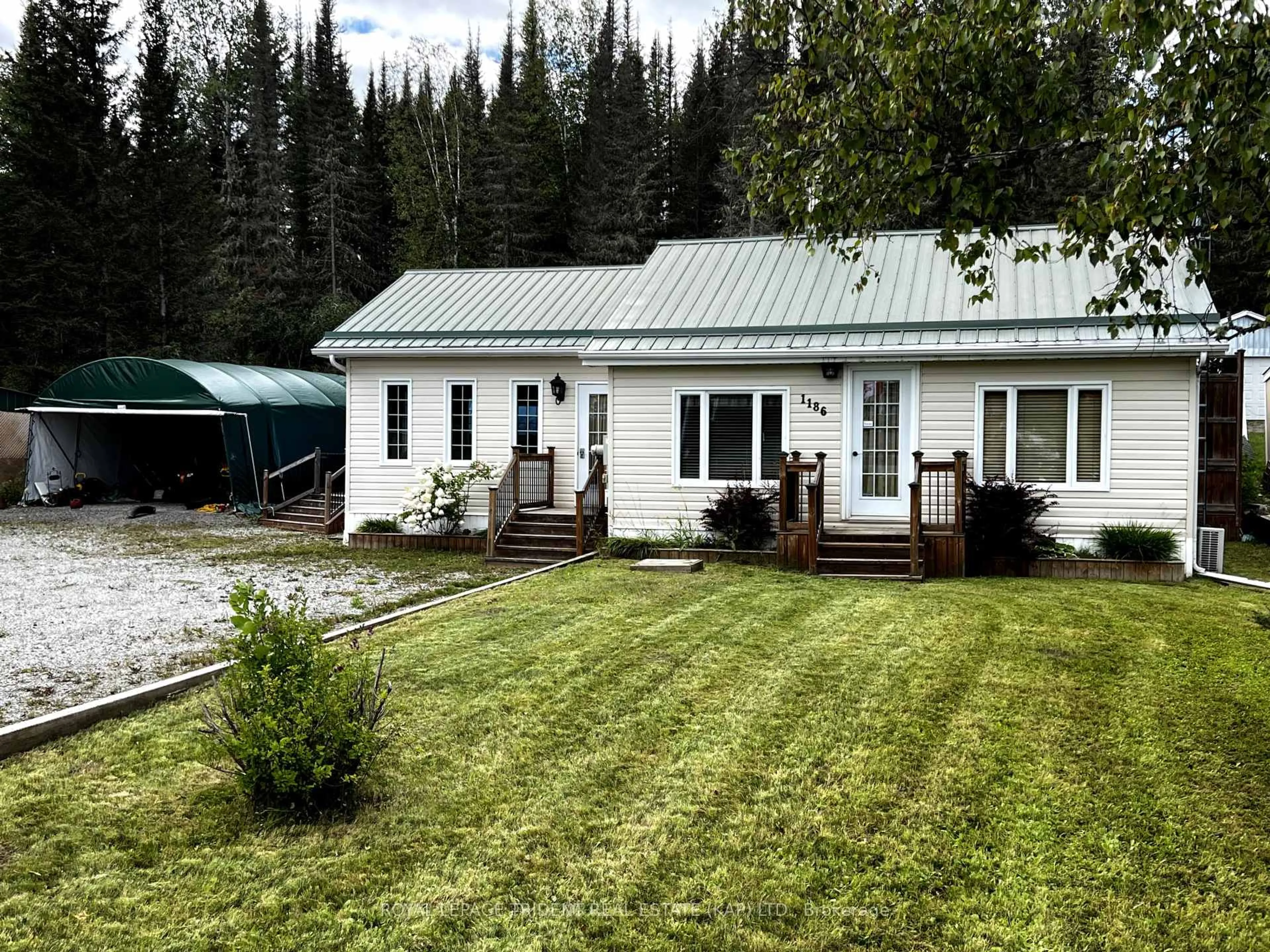 A pic from outside/outdoor area/front of a property/back of a property/a pic from drone, unknown for 1186 Fantham Rd, Fauquier-Strickland Ontario P0L 1G0