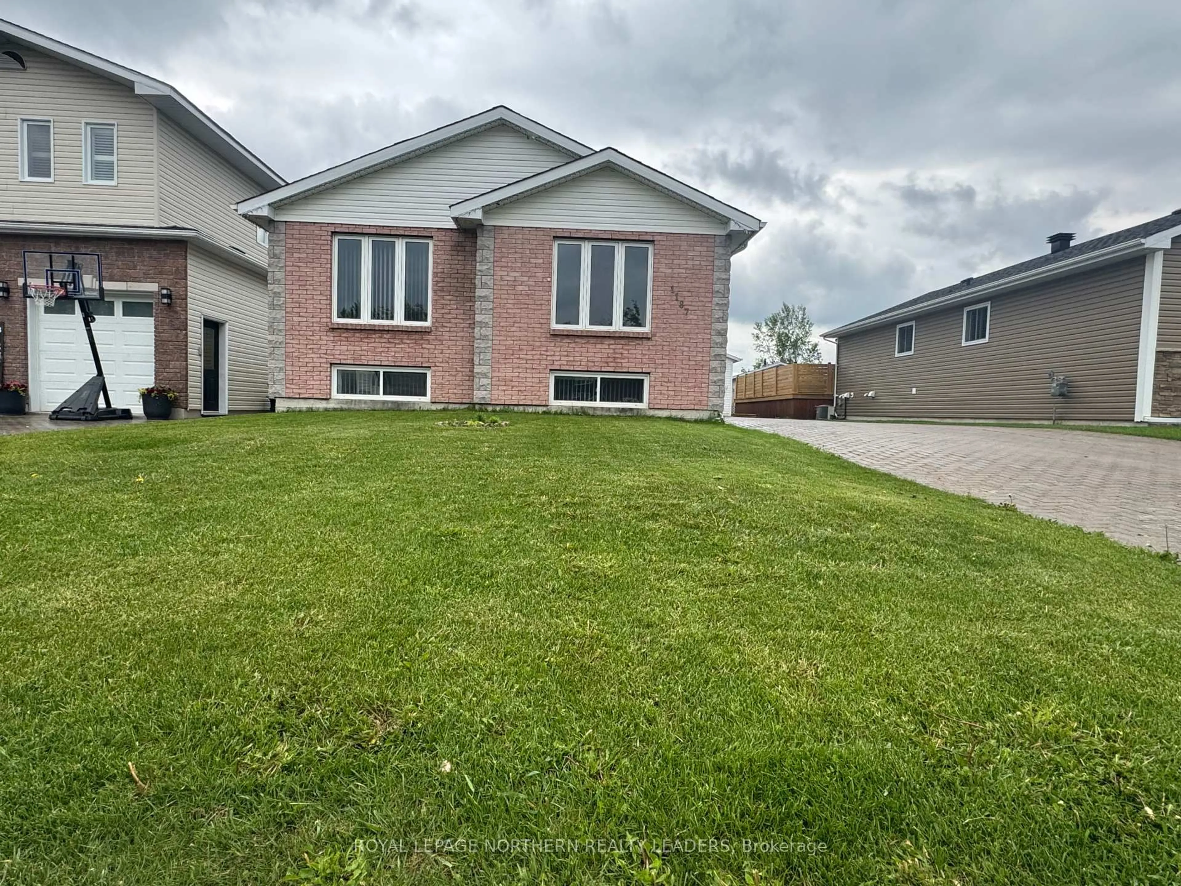 Home with brick exterior material, street for 1187 Park Ave, Timmins Ontario P4R 1M3