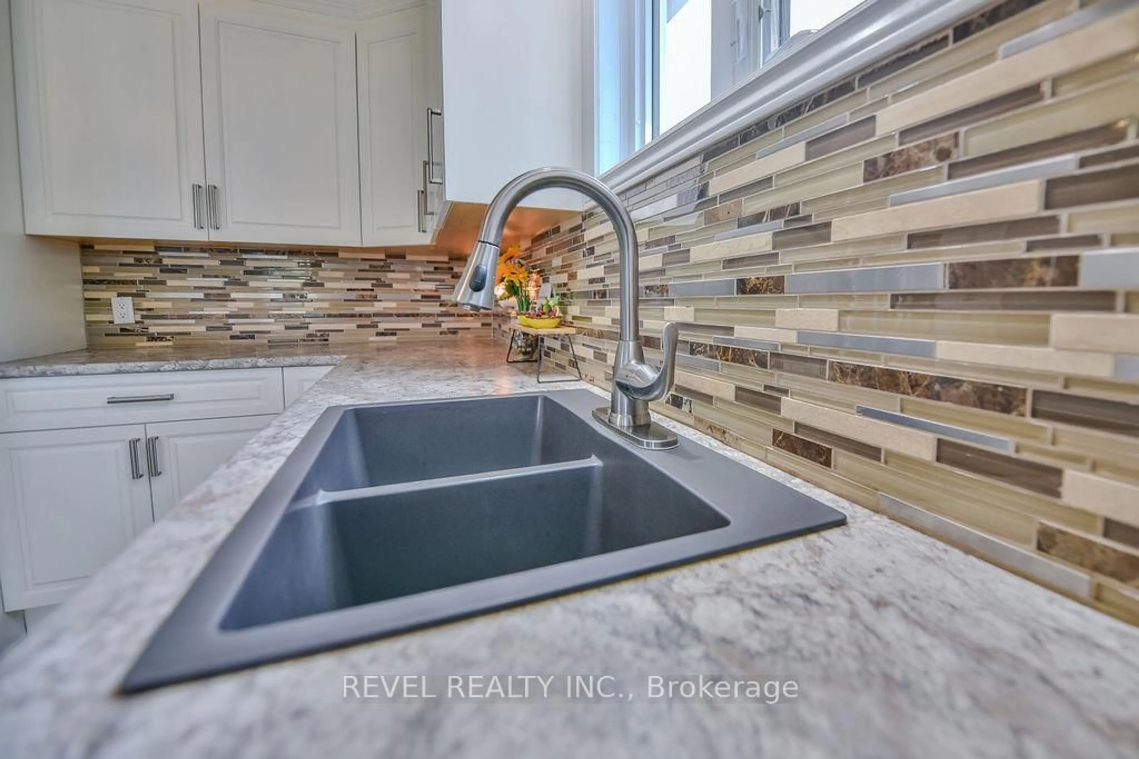 Contemporary kitchen, ceramic/tile floor for 45 Jade Ave, Timmins Ontario P4N 4M3