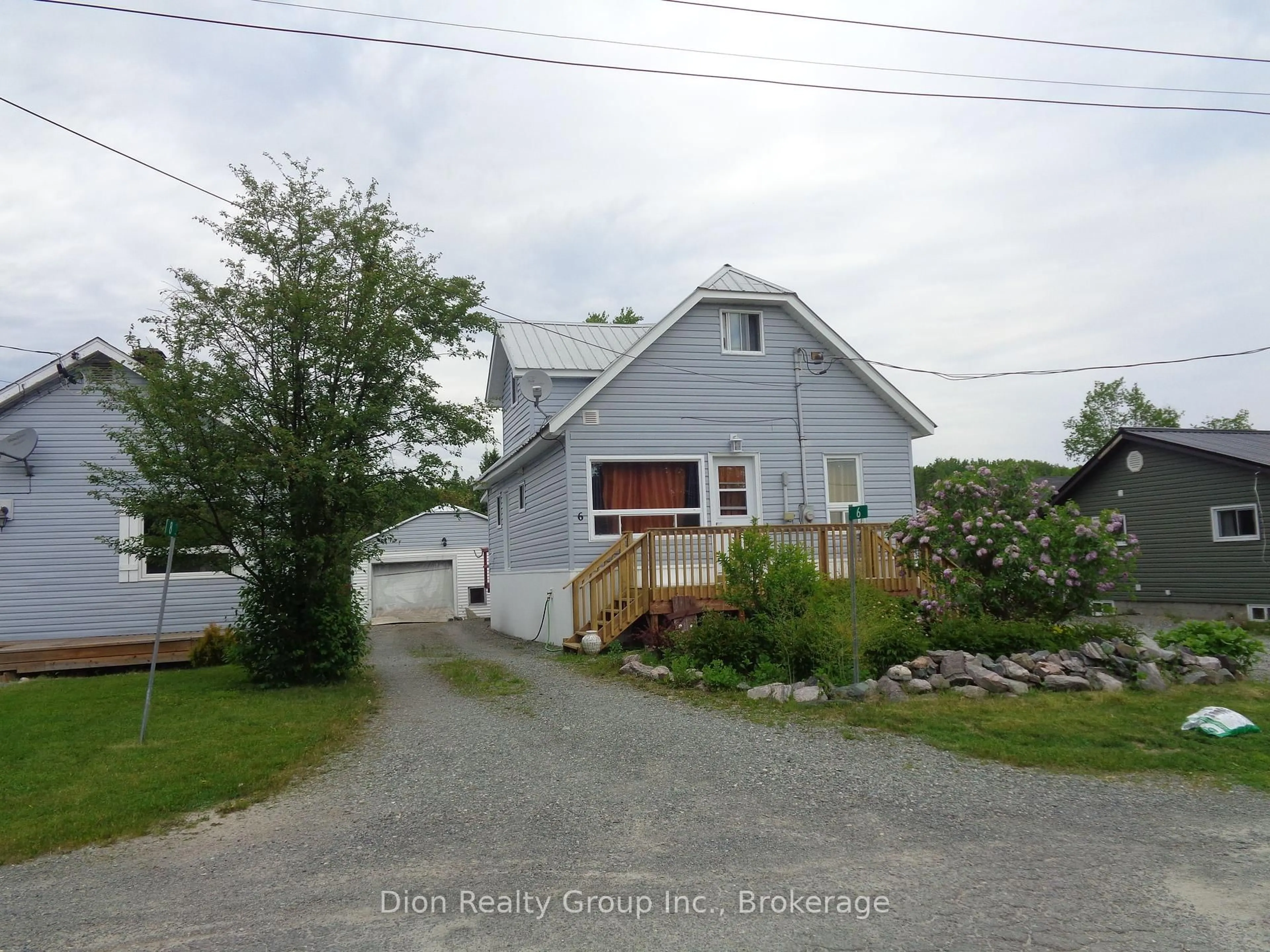 A pic from outside/outdoor area/front of a property/back of a property/a pic from drone, street for 6 Fourth Ave, Larder Lake Ontario P0K 1L0