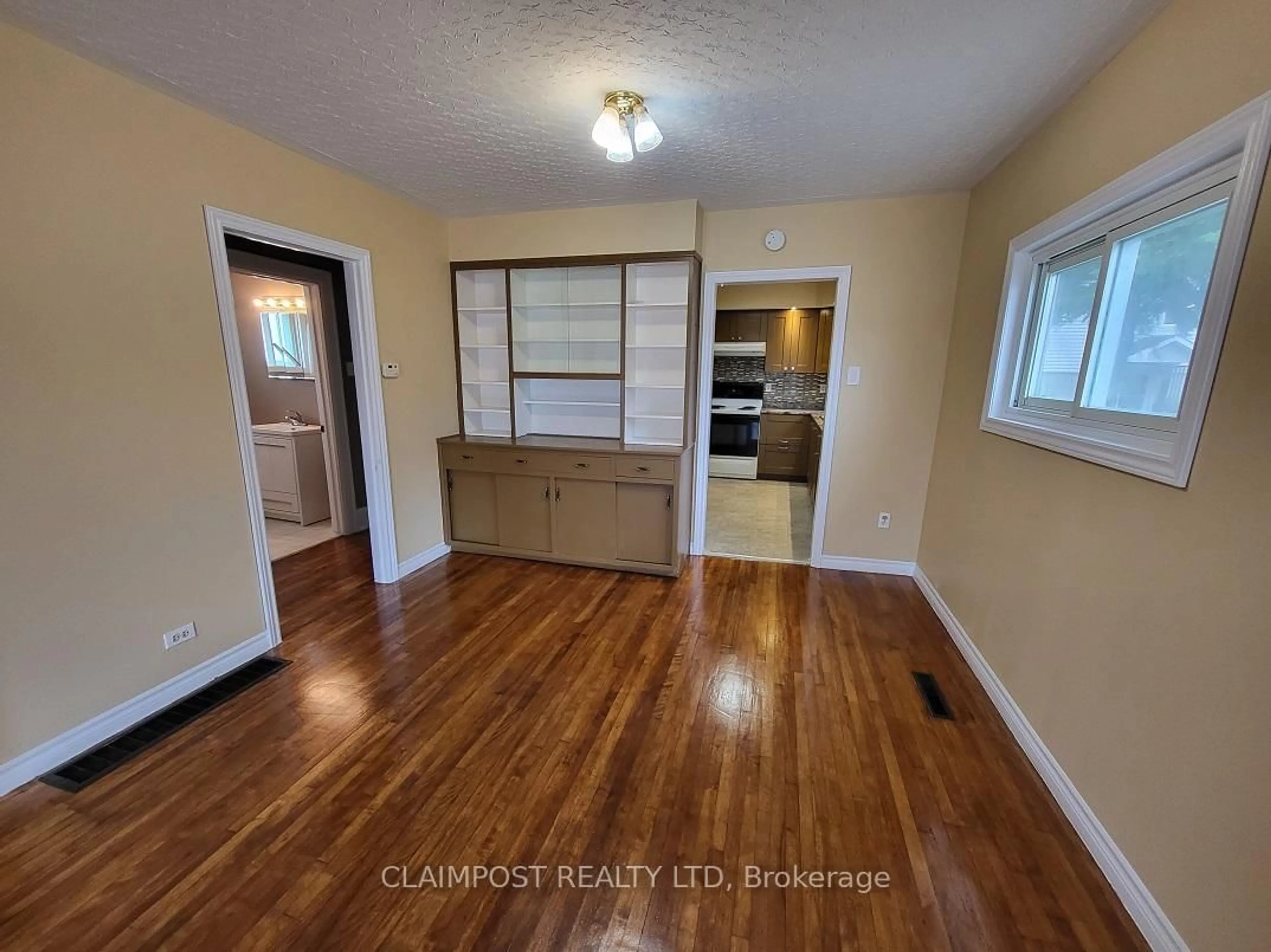 A pic of a room for 54 Dwyer Ave, Timmins Ontario P0N 1G0