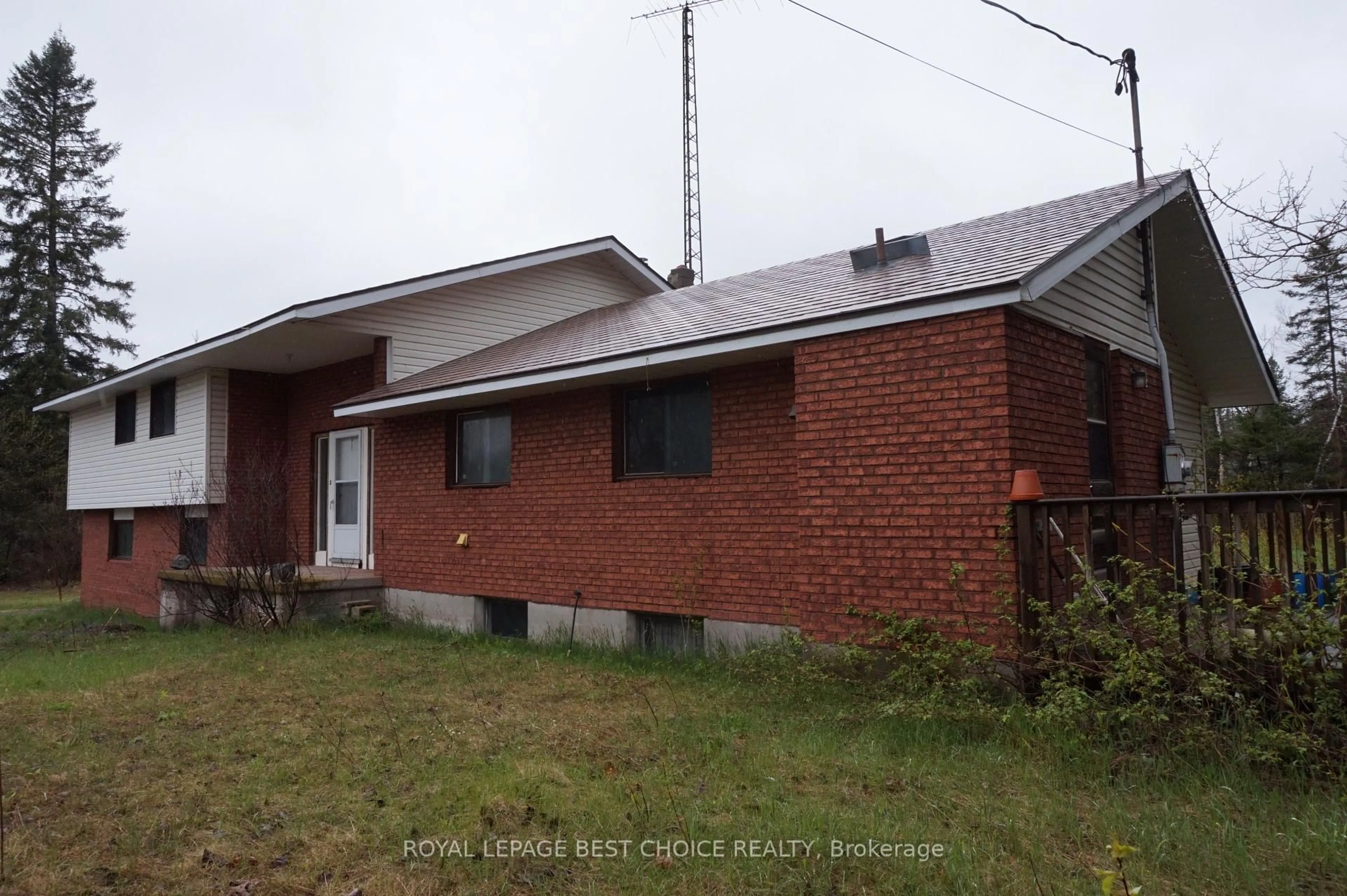 Unknown for 994328 Hwy 11, Coleman Ontario P0J 1C0