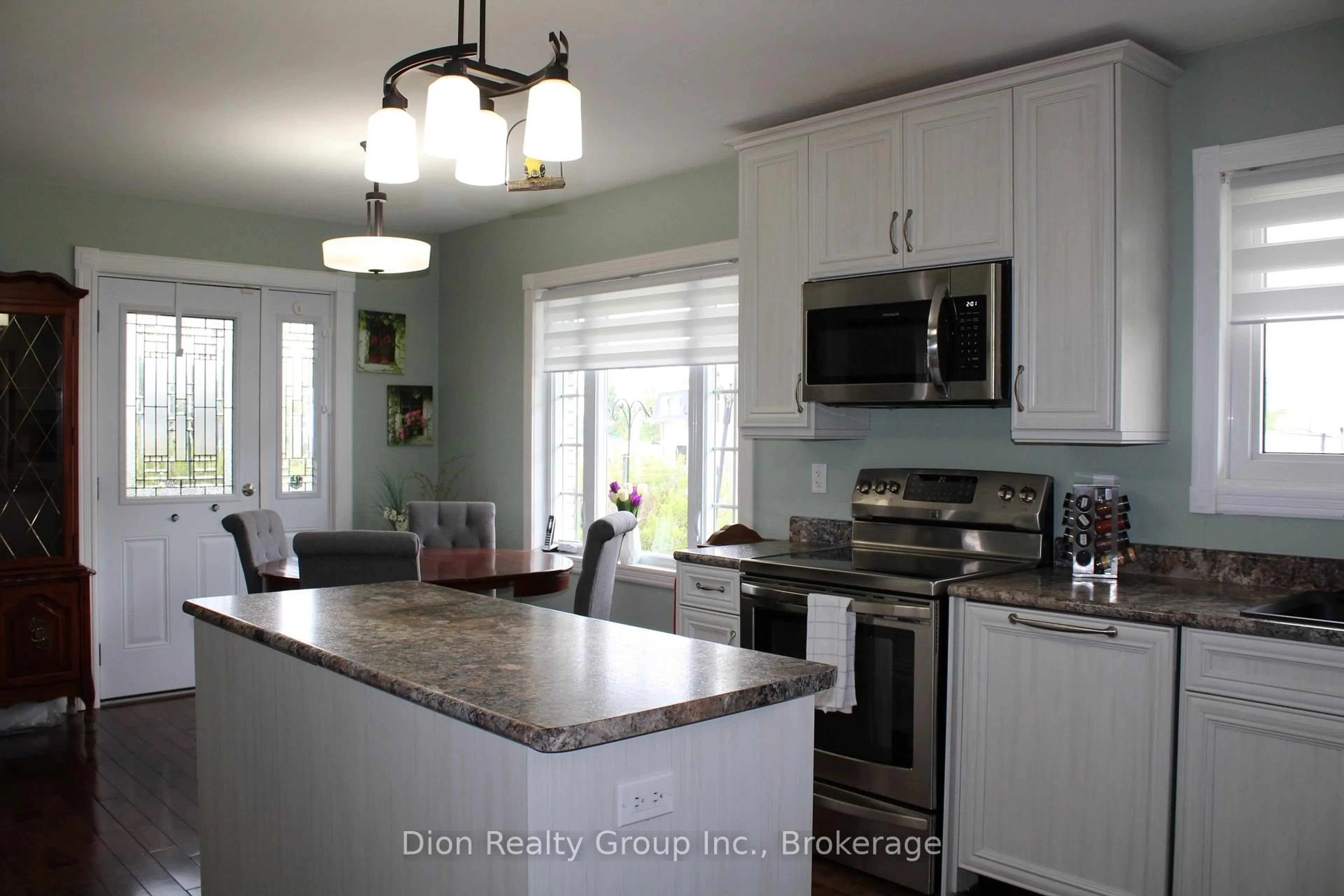Open concept kitchen, ceramic/tile floor for 41 Tower St, Kirkland Lake Ontario P2N 1P3