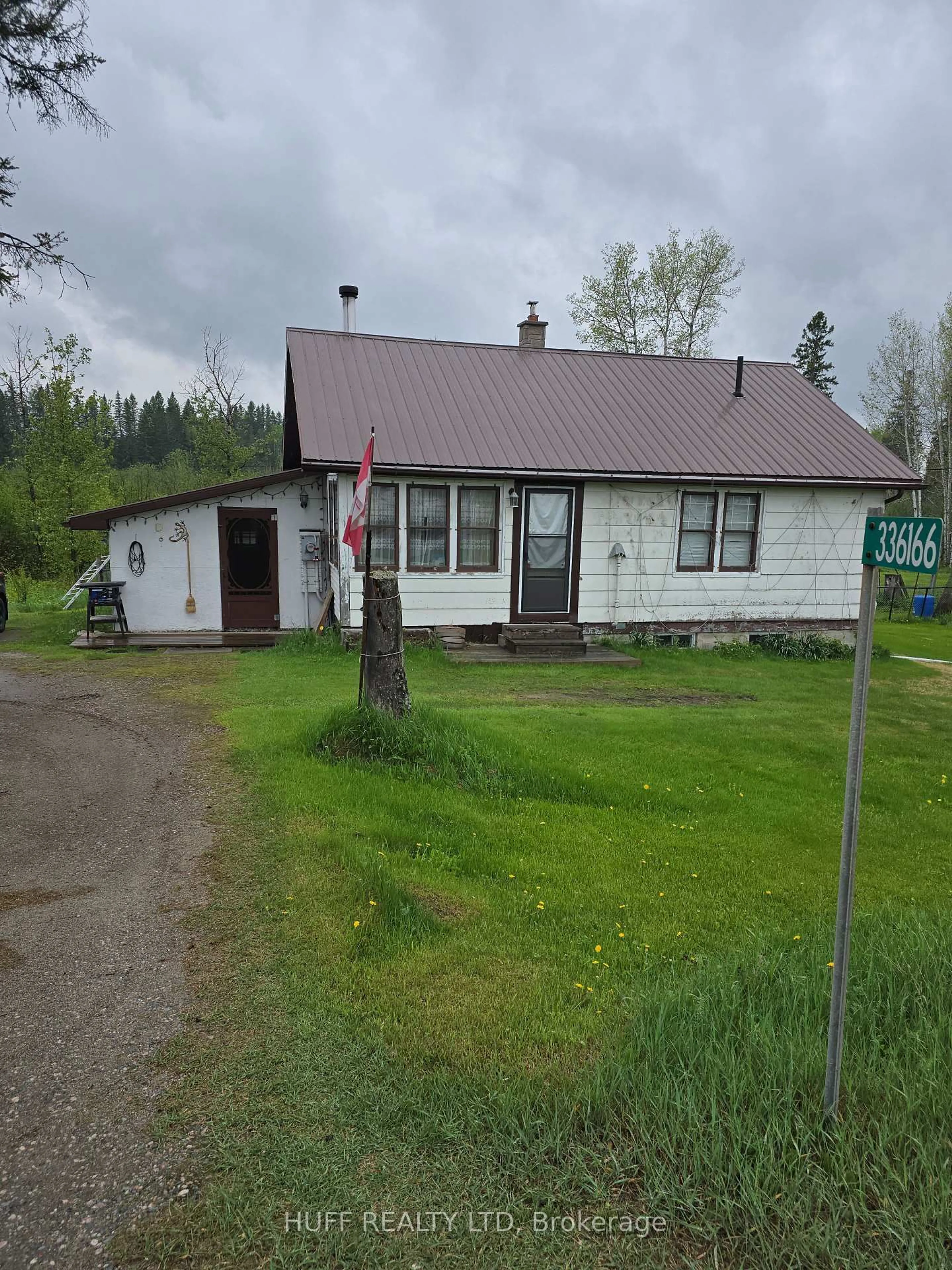 Shed for 336166 Highway 11 Highway, Chamberlain Ontario P0J 1H0